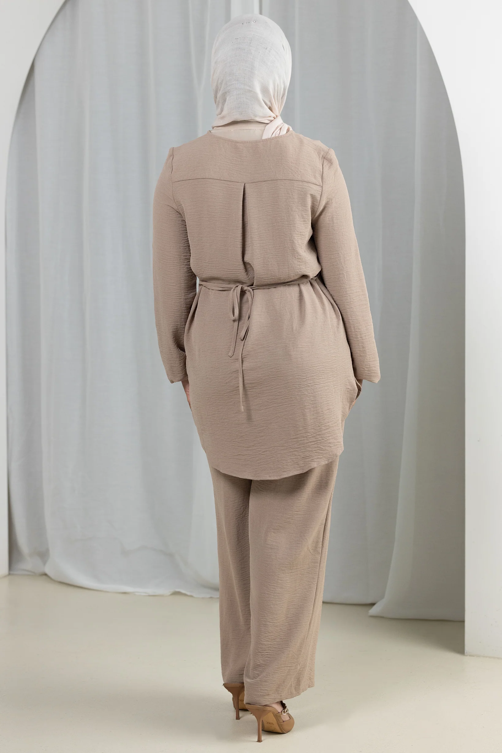 Areem Shelby Set - Image 10