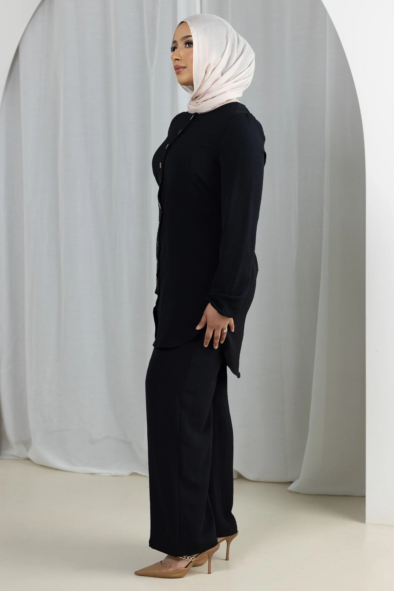 Areem Shelby Set - Image 6