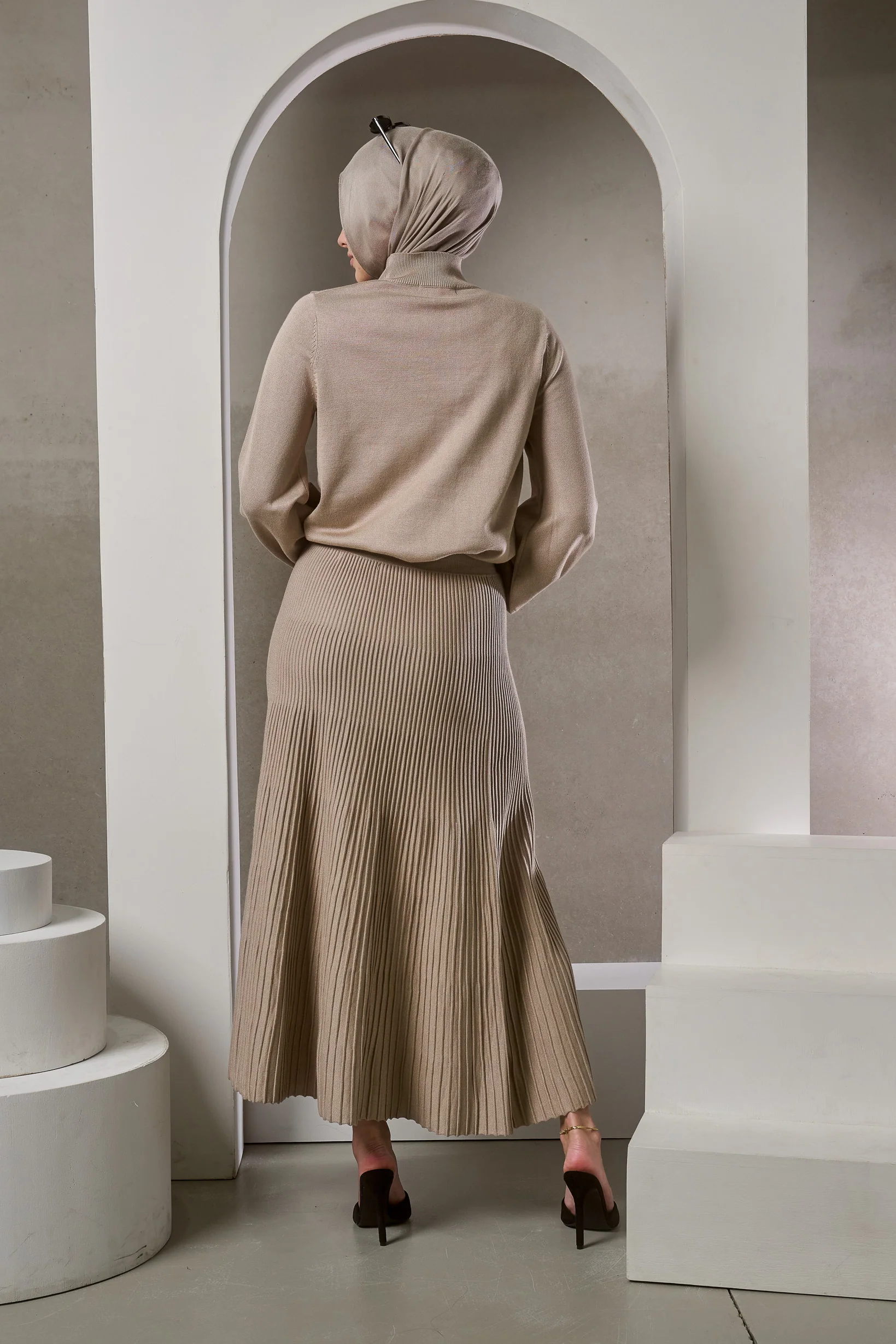 Armani Knit Mocha Bundle - Image 6