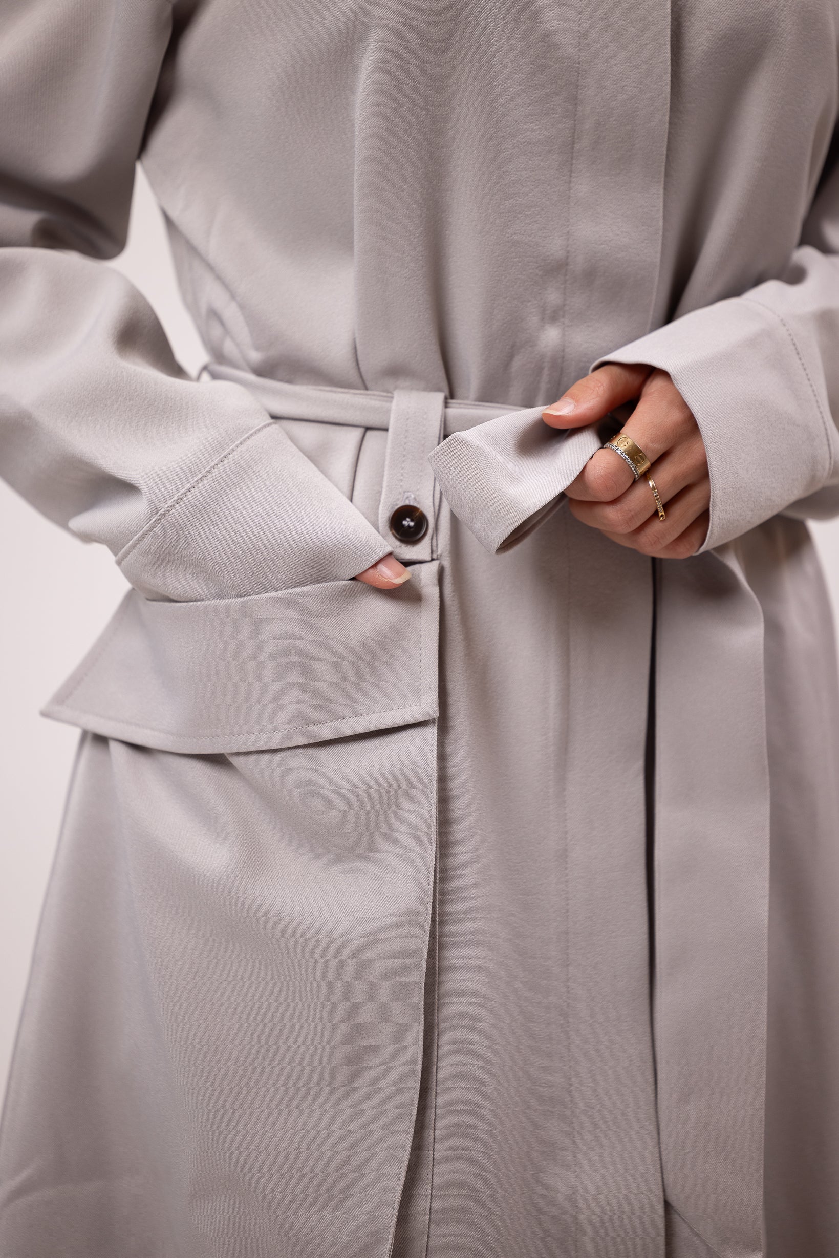 Aylene Single Pocket Abaya - Image 3