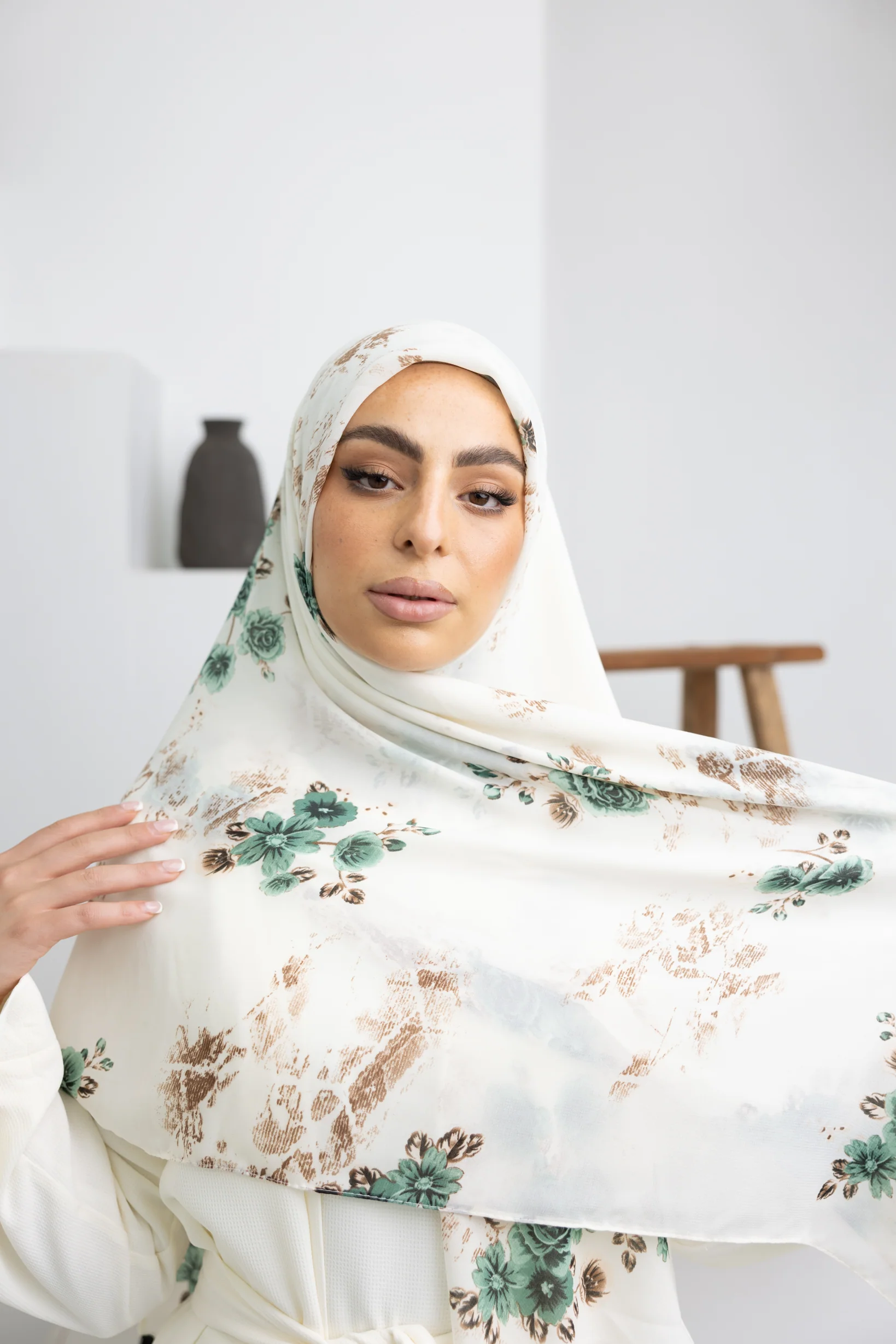 Azalea Sqaure Scarf - Image 5