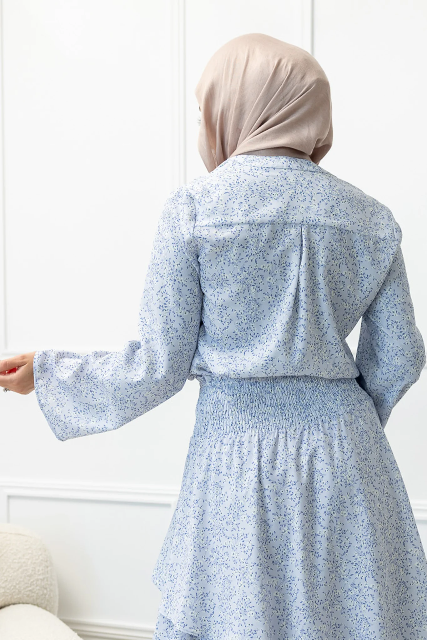 Azmerelda V Blouse - Image 8
