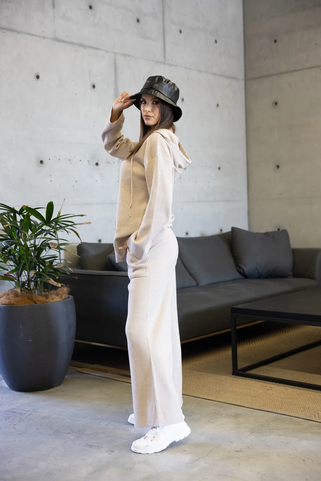 Billeen Knit Pants - Image 15