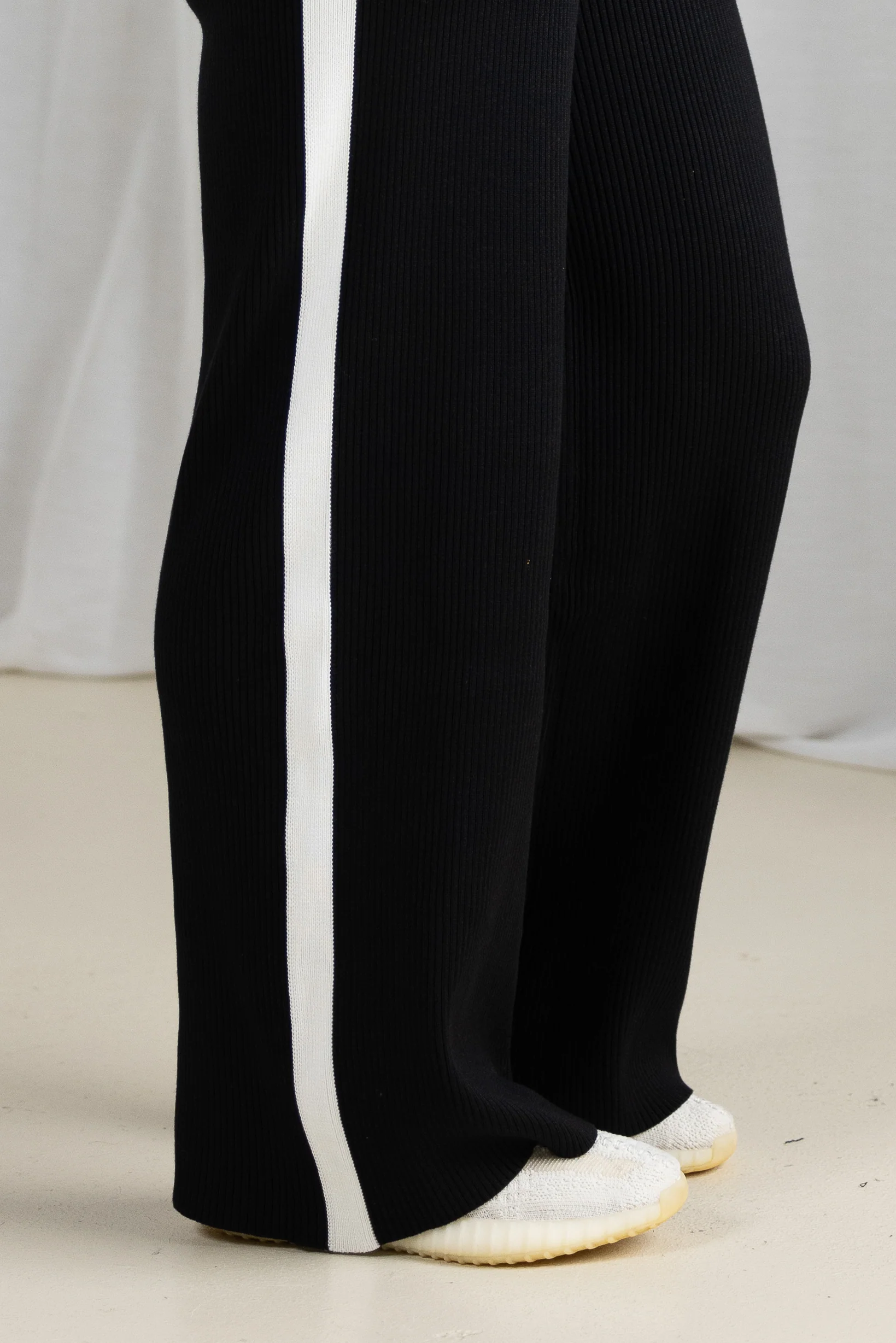 Borderline Knit Set - Image 10