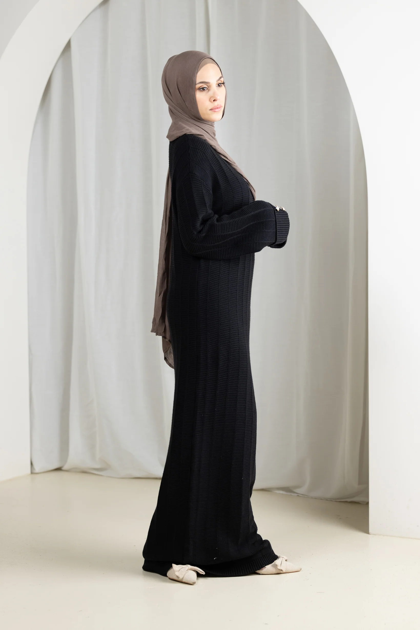 Brumal Maxi Knit Abaya - Image 16