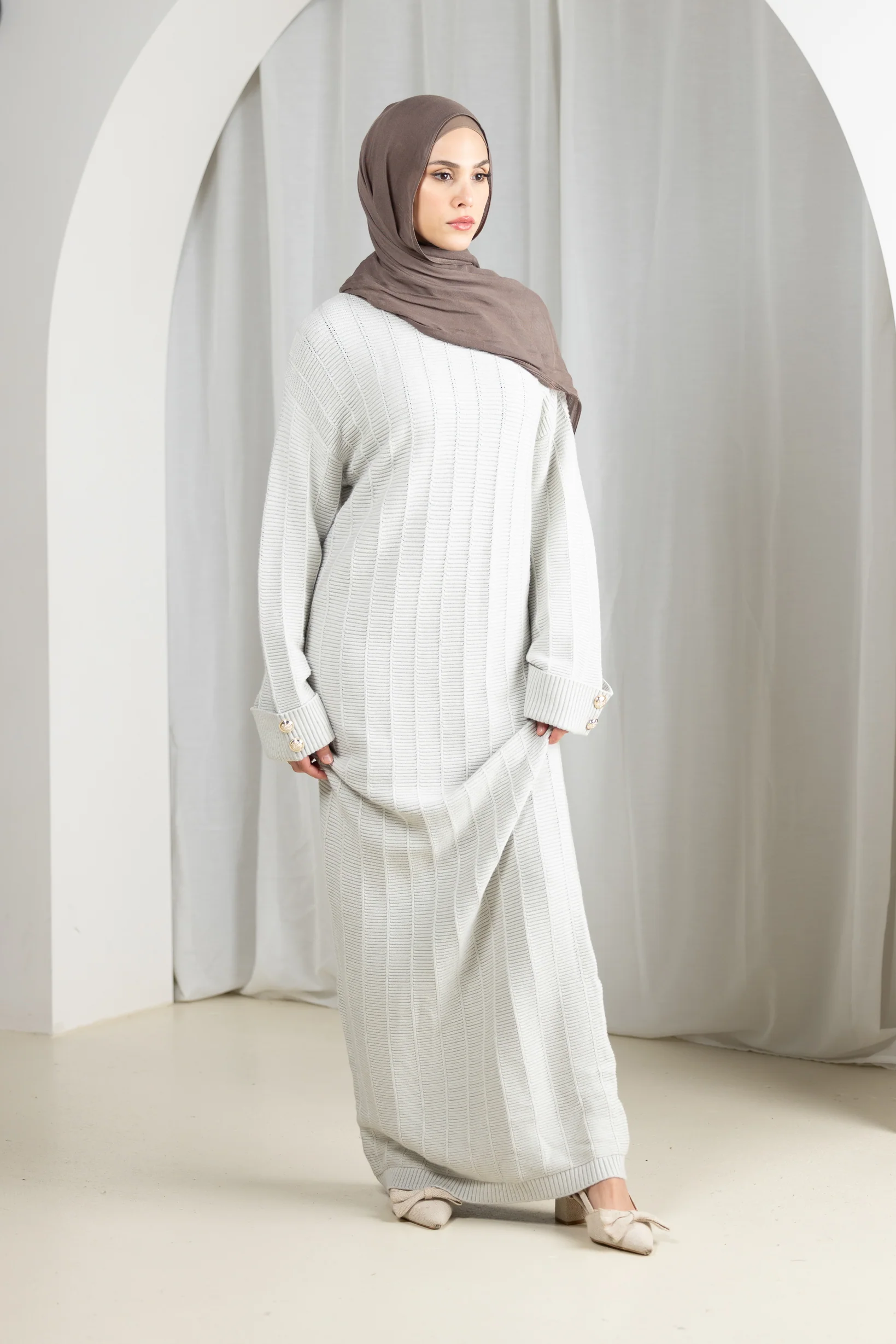 Brumal Maxi Knit Abaya - Image 8