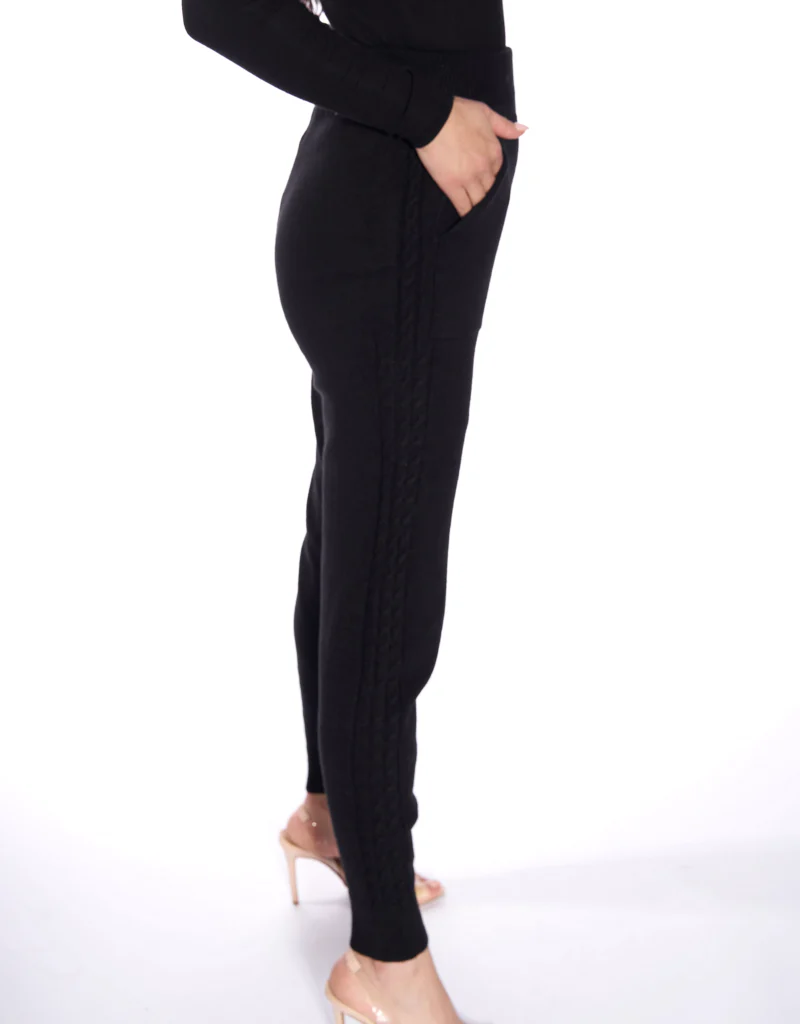 Cable Knit Pants With Pockets - Image 9