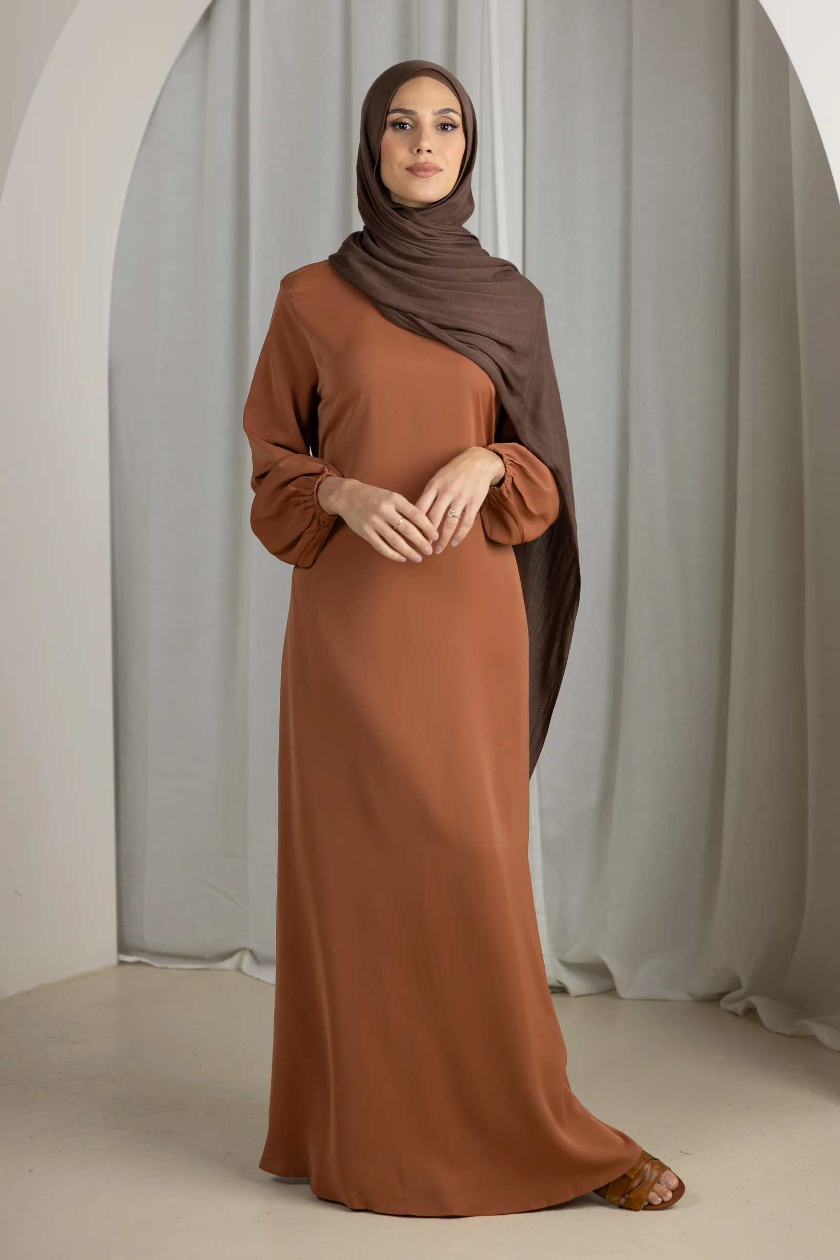 Closed Sleeve Abaya - Shades of Brown - Image 19