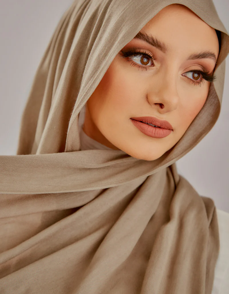 Cotton Tassel Twisted Shawl - Shades of Light Brown - Image 7