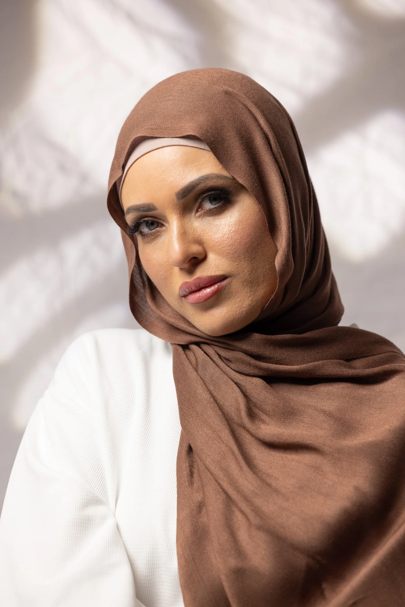 Cotton Tassleless Shawl - Shades of Dark Brown - Image 5