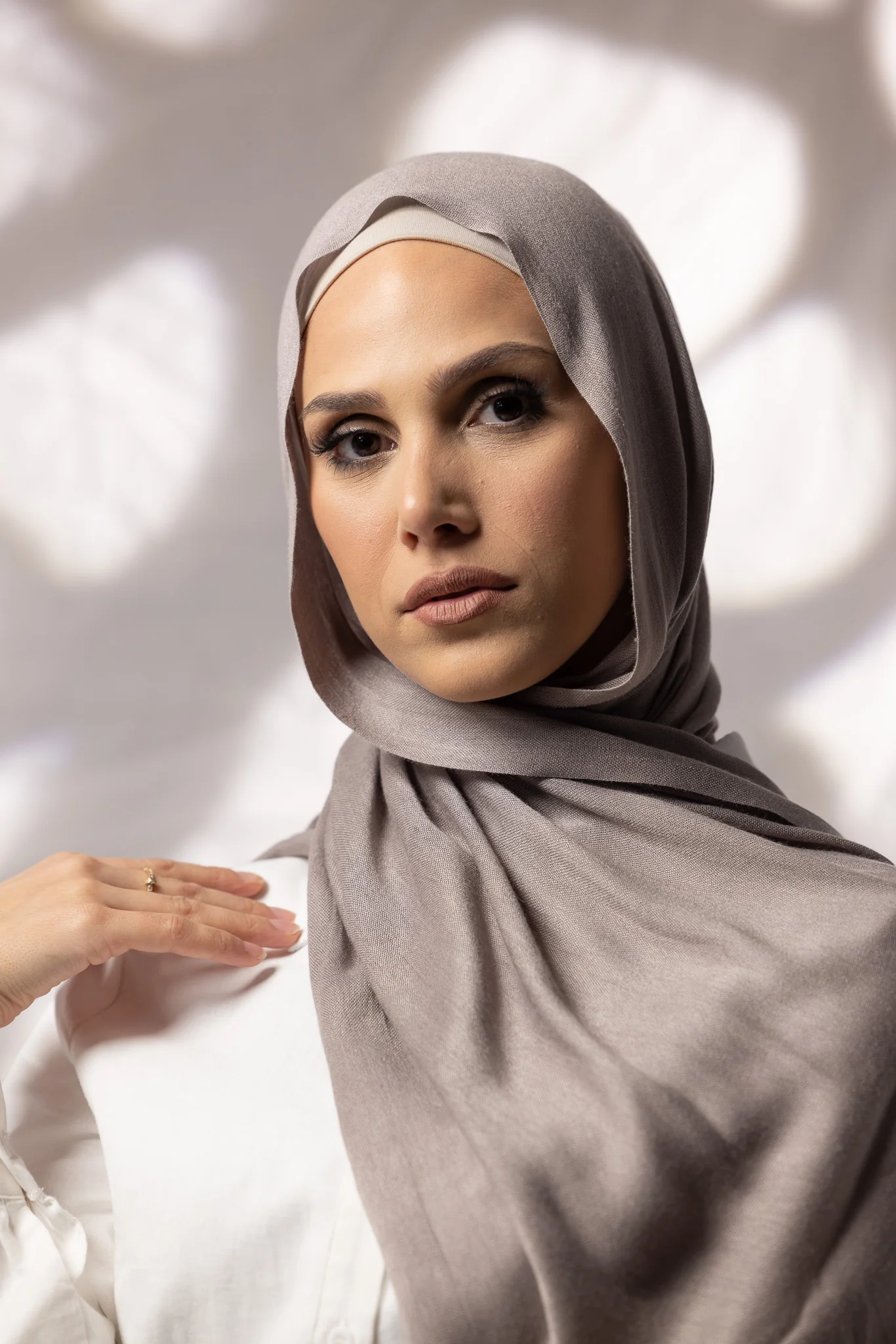 Cotton Tassleless Shawl - Shades of Grey - Image 6