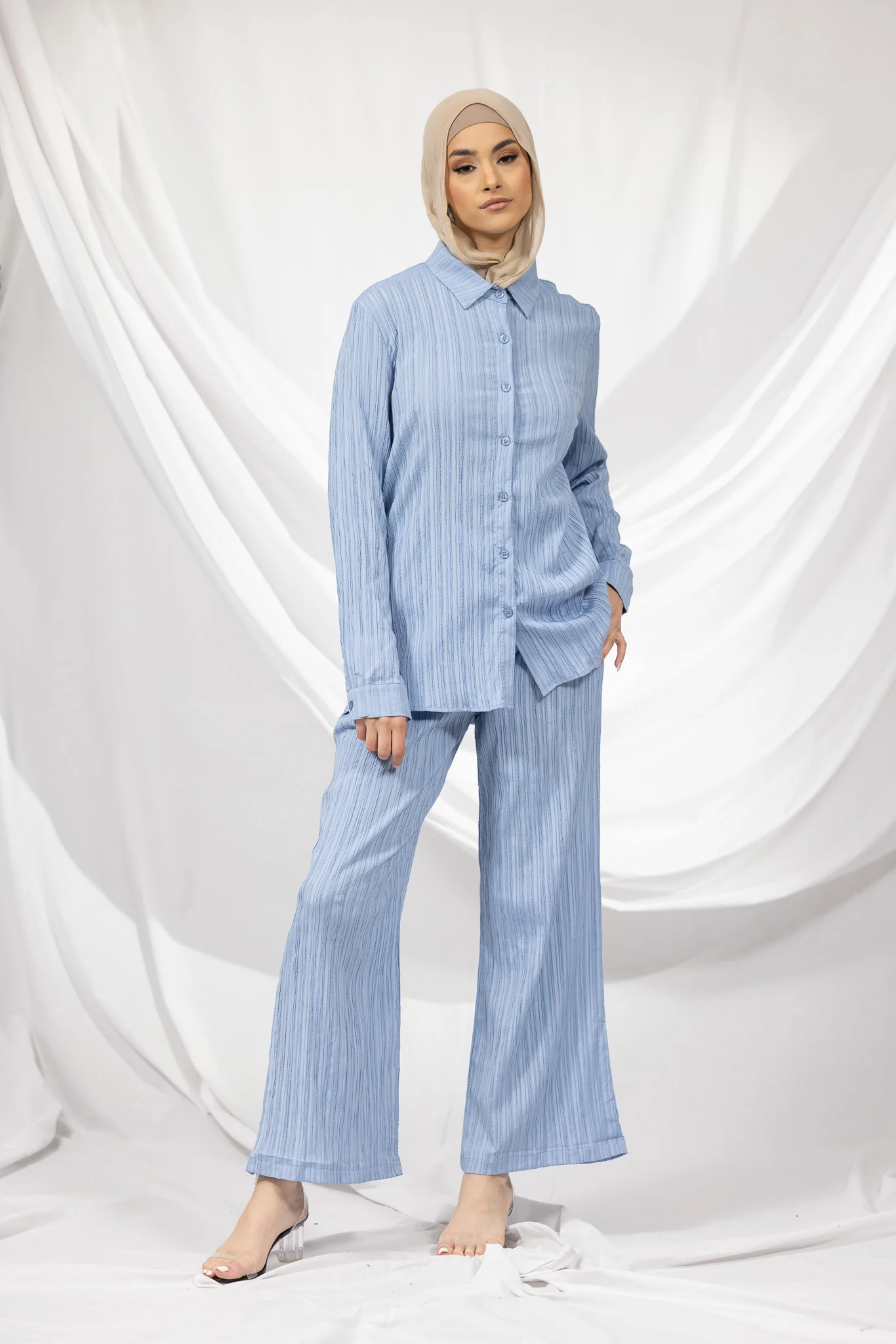 Crinkle Pleat Pants - Image 18