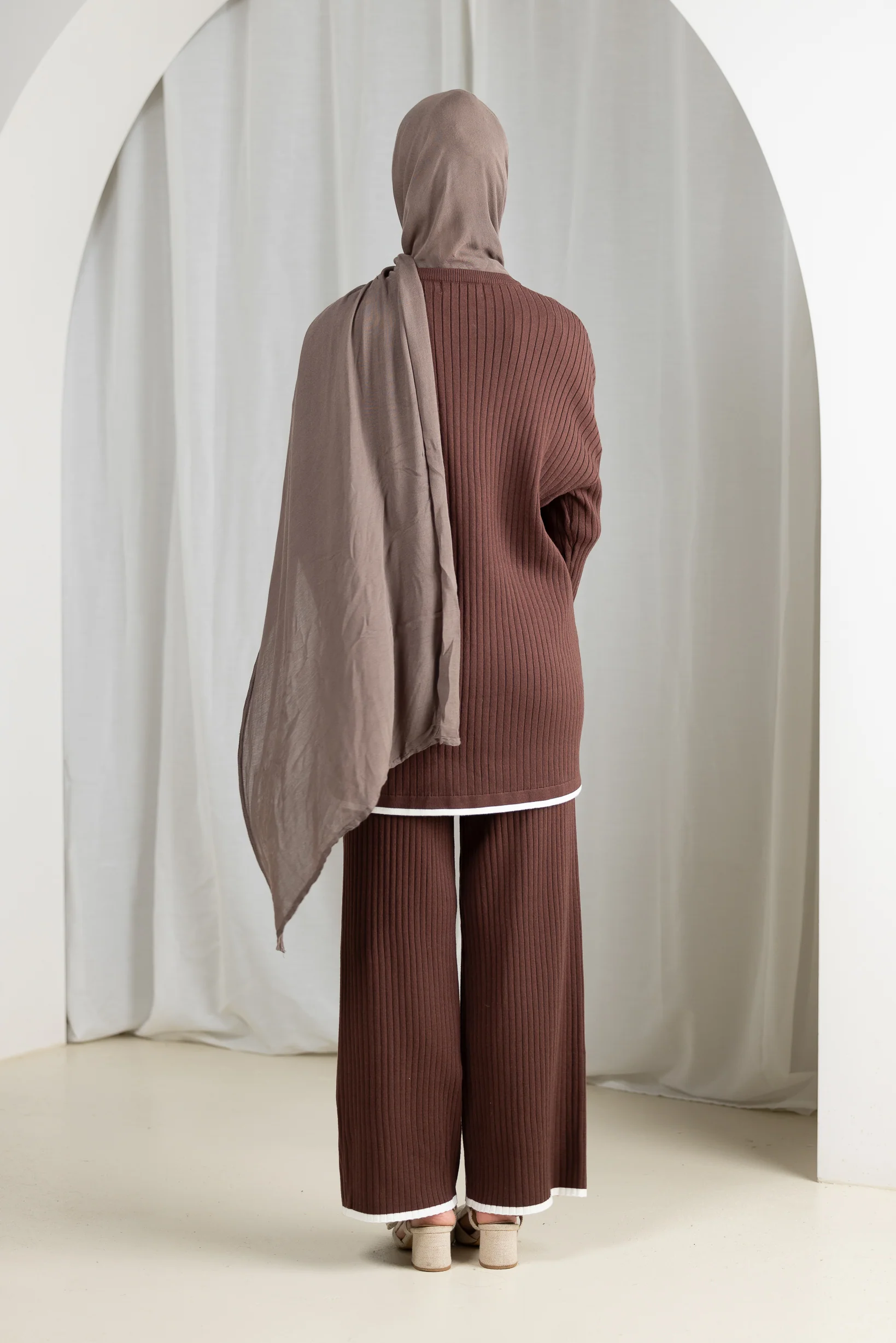 Daria Knit Top and Pants Set - Image 13