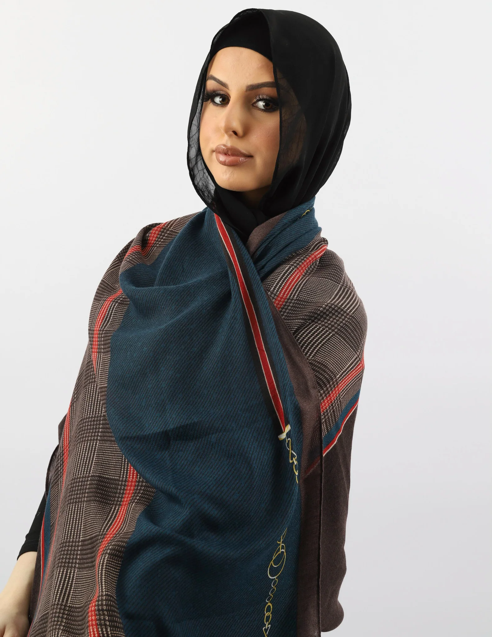 Deer Winter Shawl - Image 2