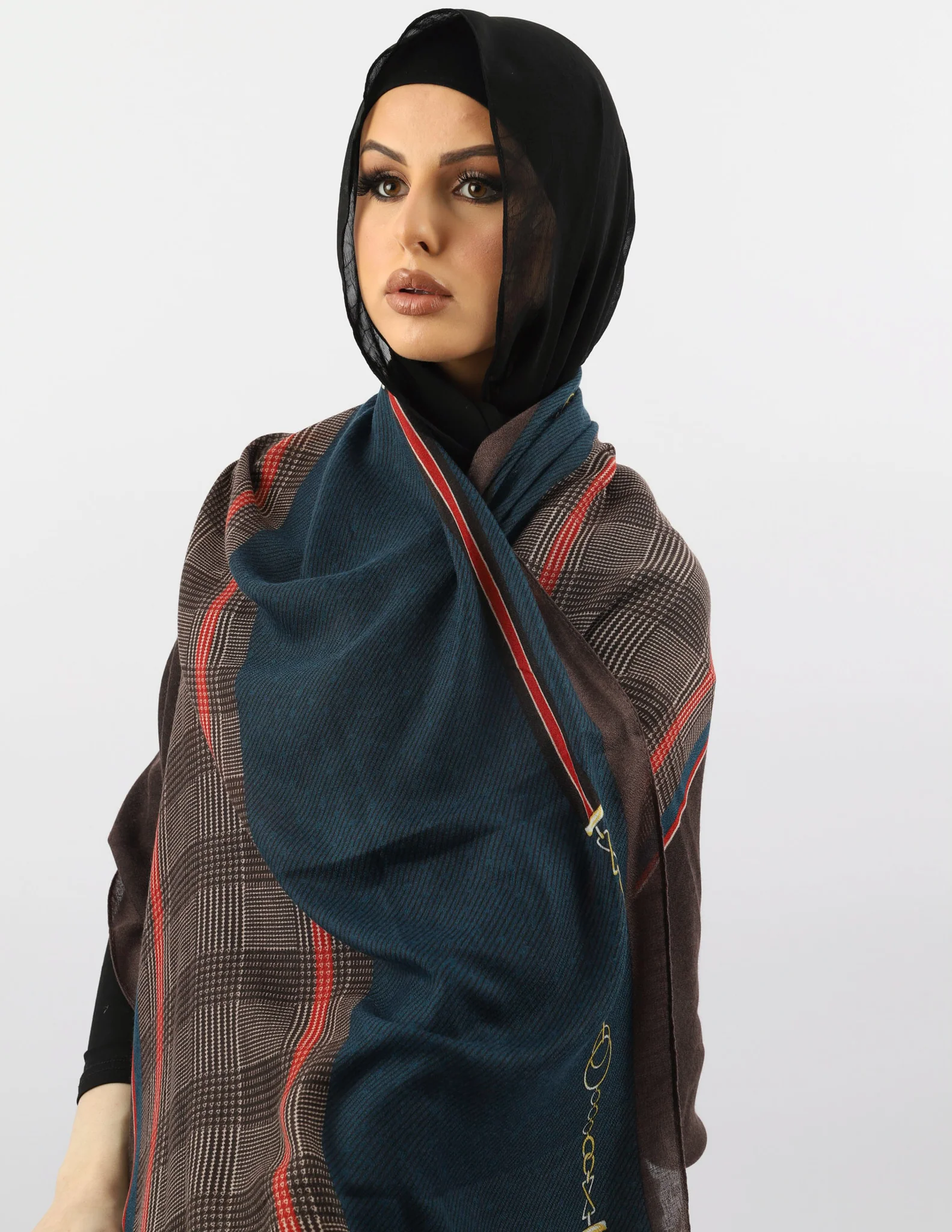 Deer Winter Shawl - Image 3