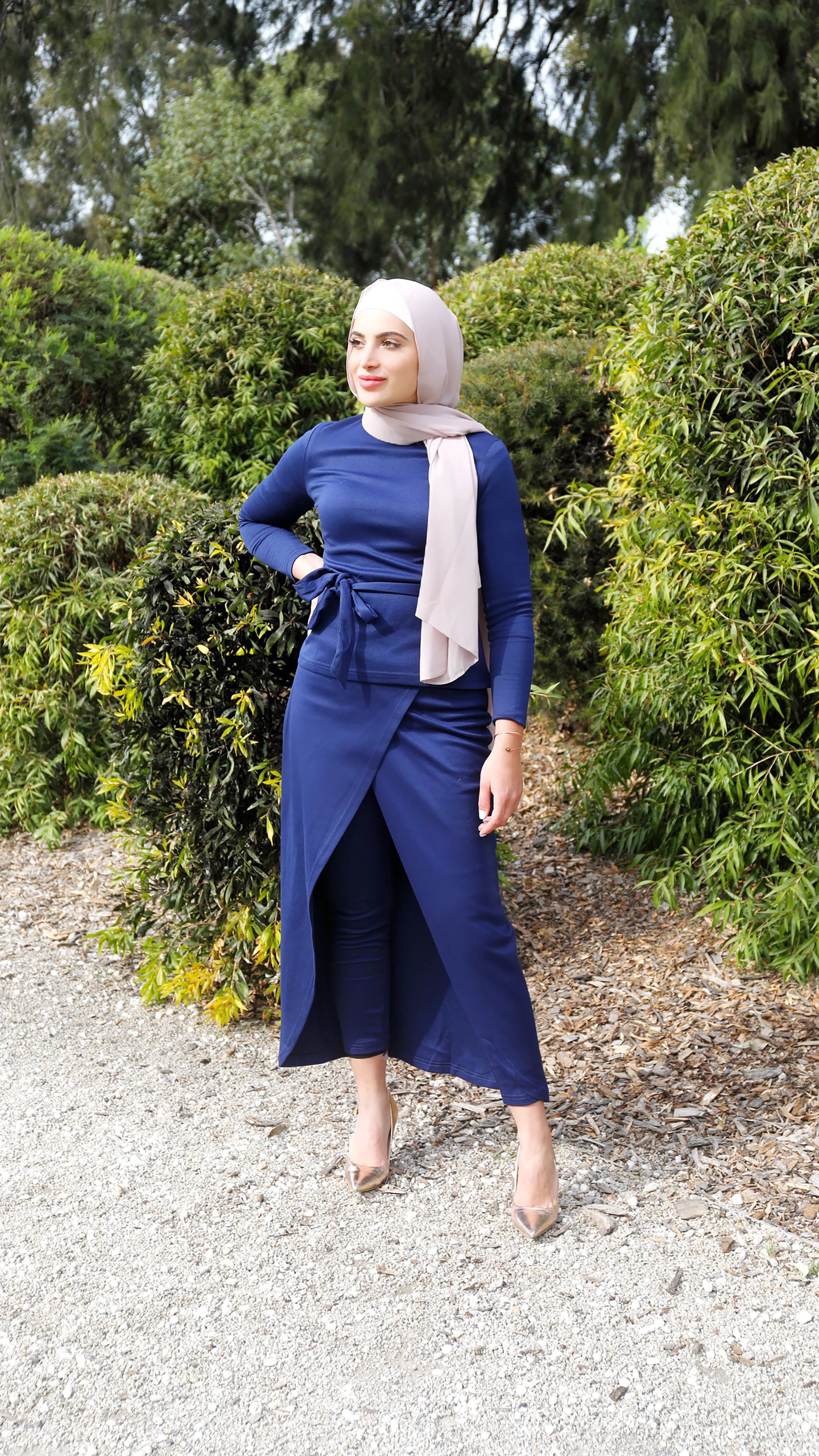 Delusion High Neck Tie Top - Image 2