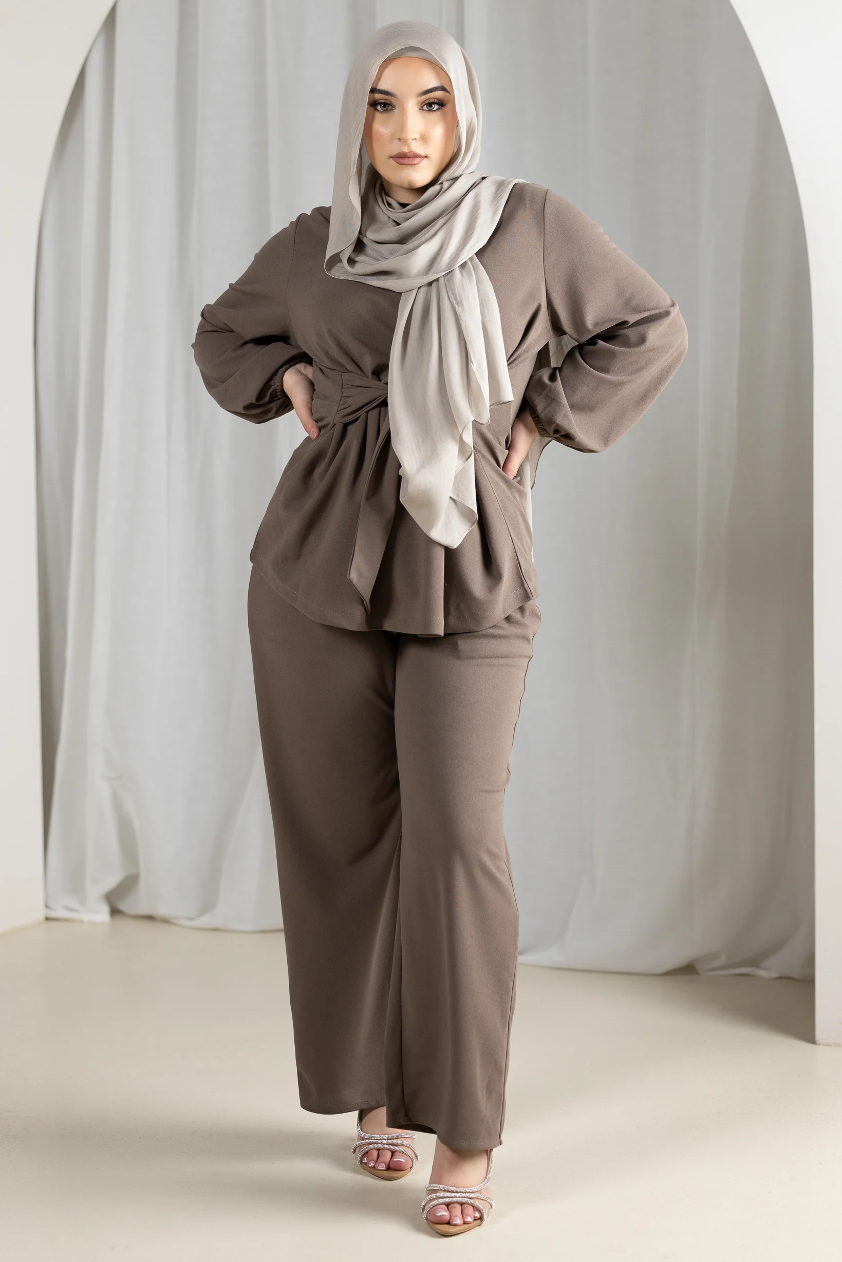 Demour Pants & Top Set - Image 5