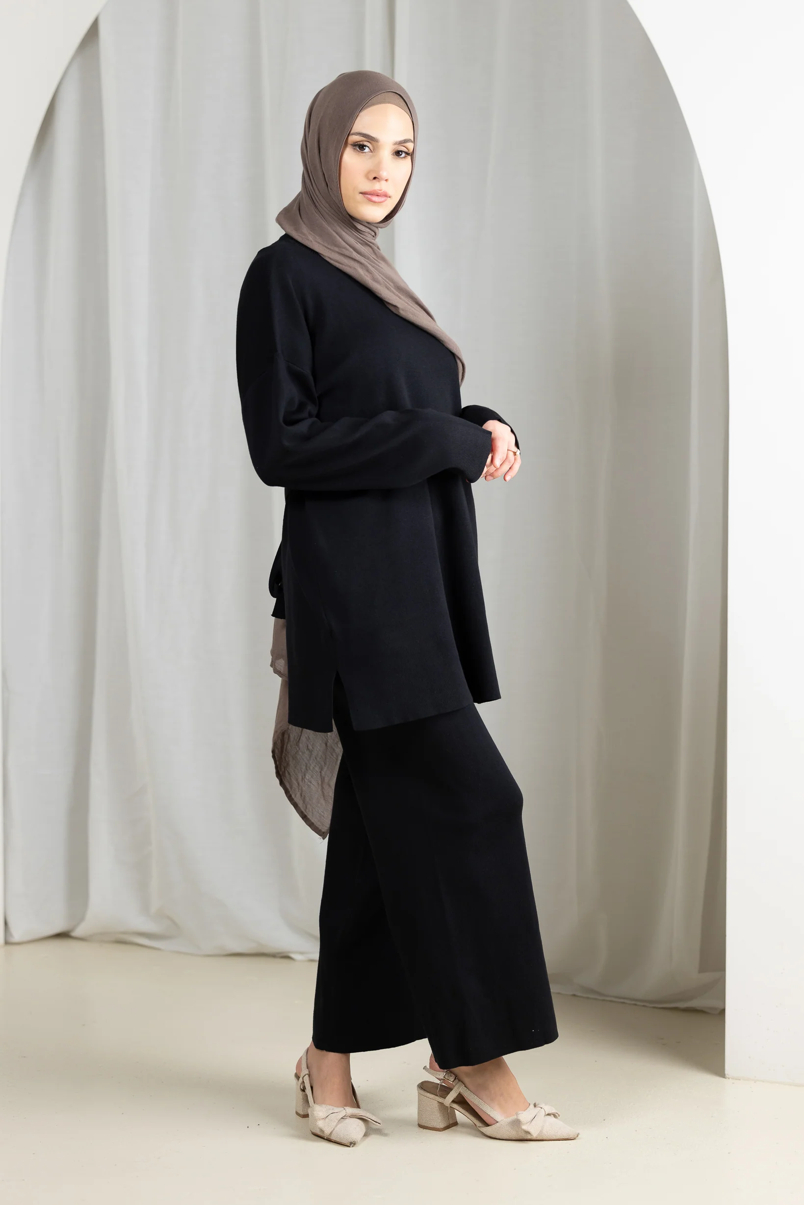 Donna Knit Set - Image 11