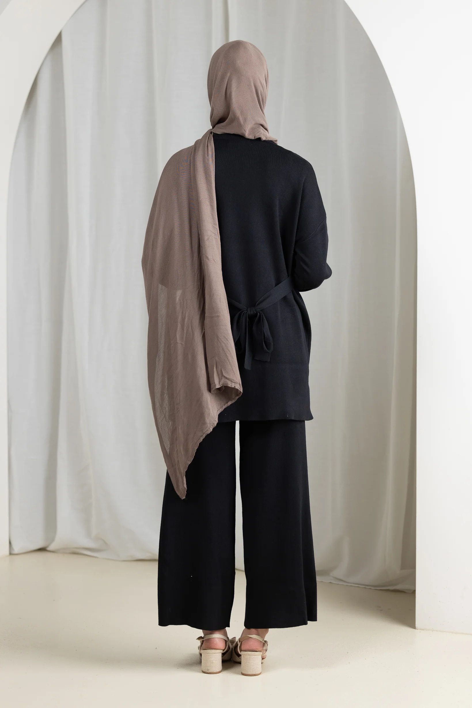 Donna Knit Set - Image 12