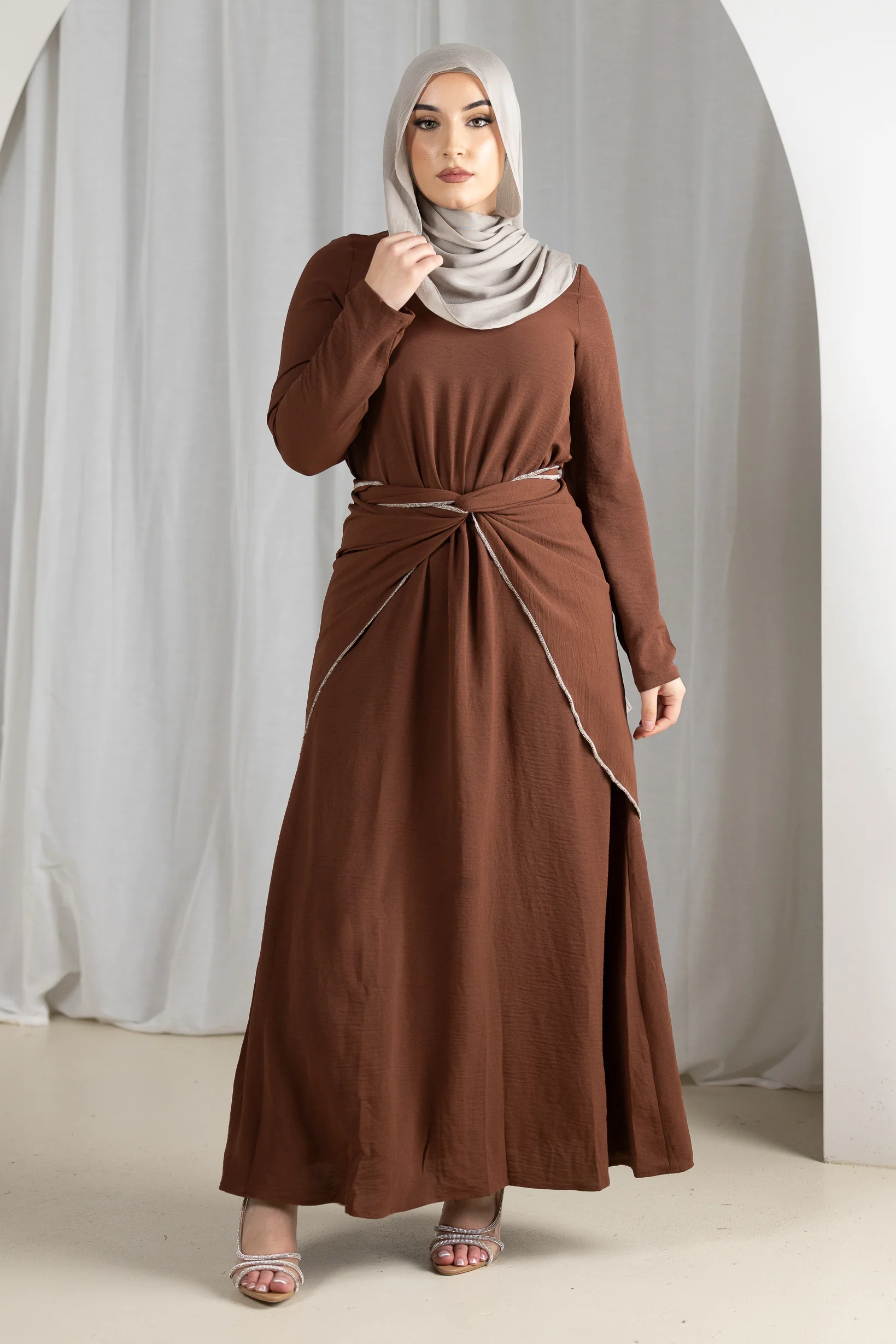 Dounya 3pc Abaya Set - Image 17