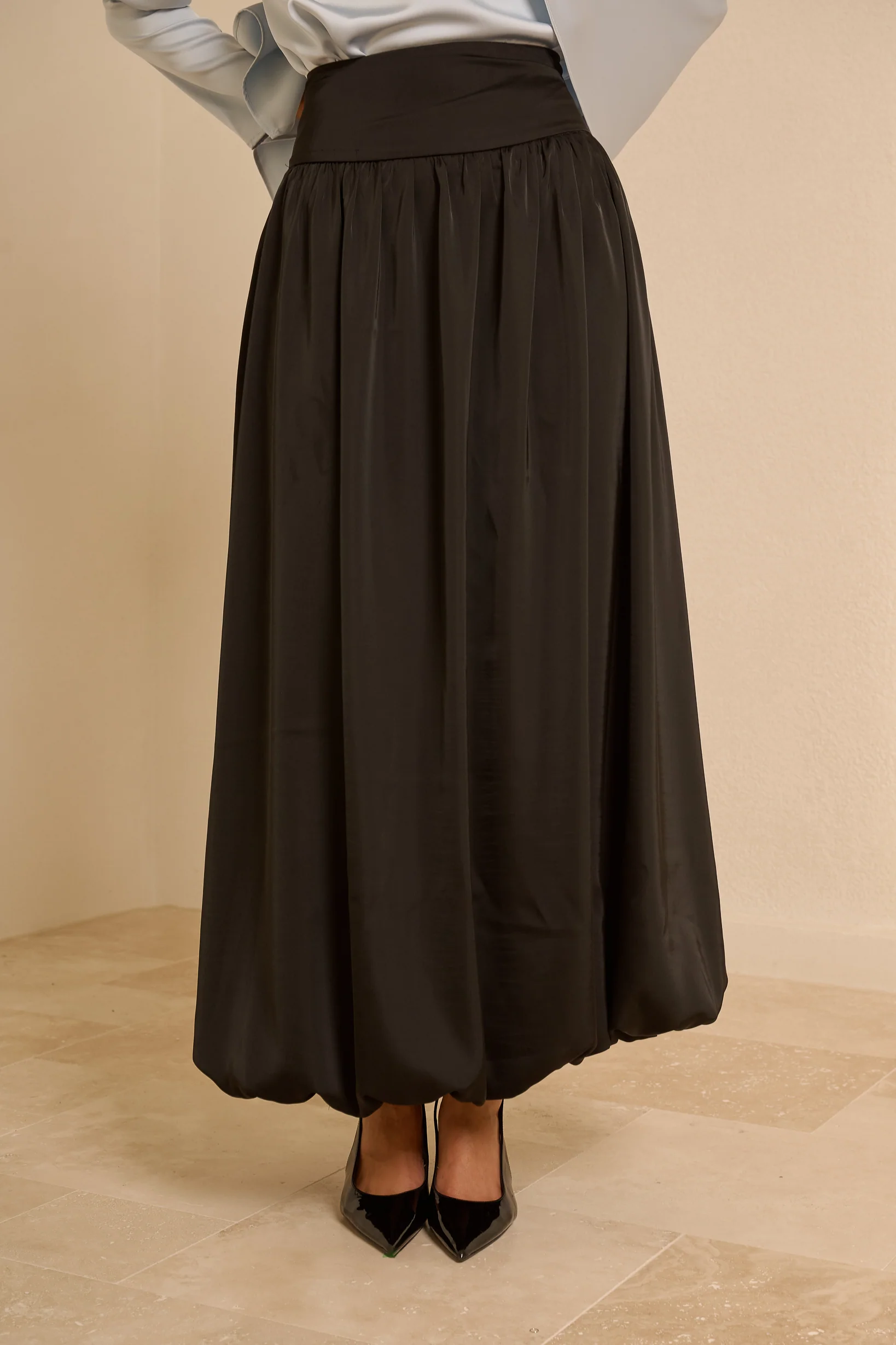 Èlan Balloon Skirt - Image 3