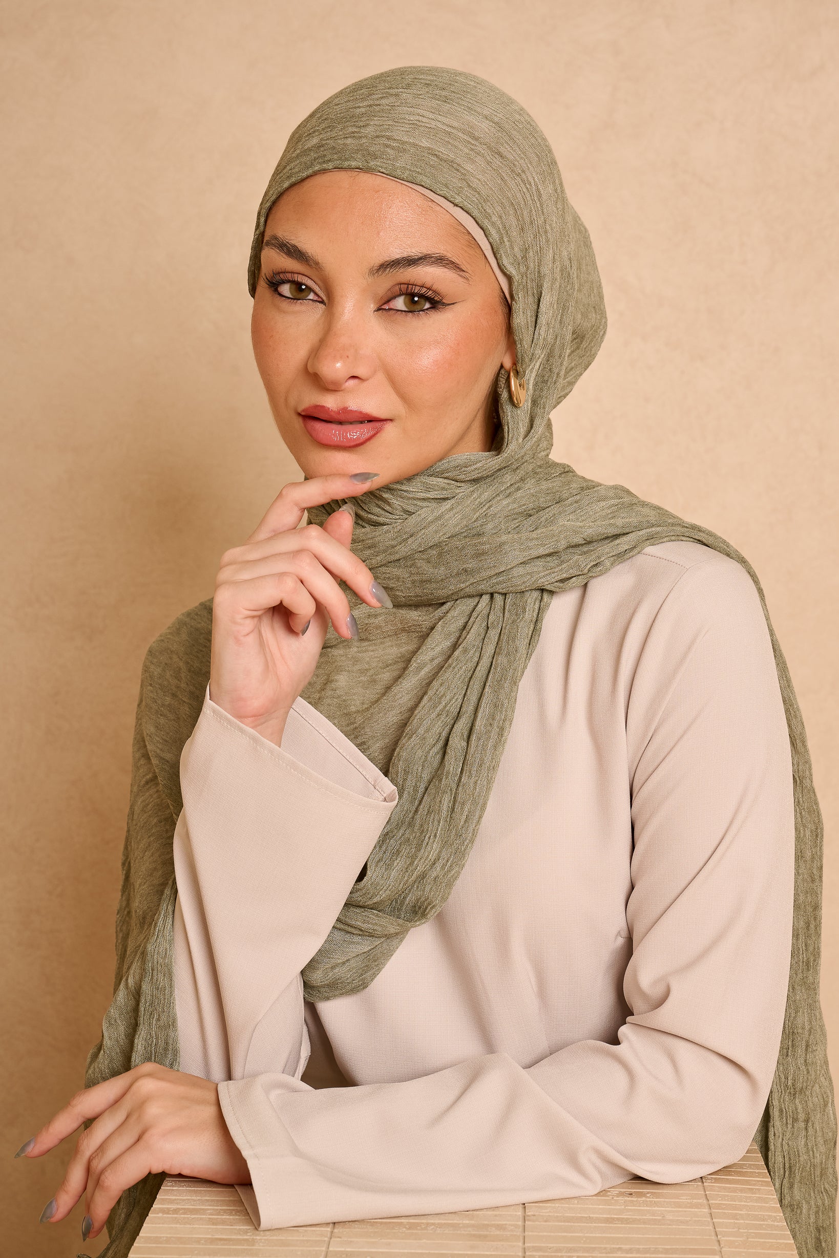 Èlan Luxe Crinkled Shawl - Shades of Green - Image 8