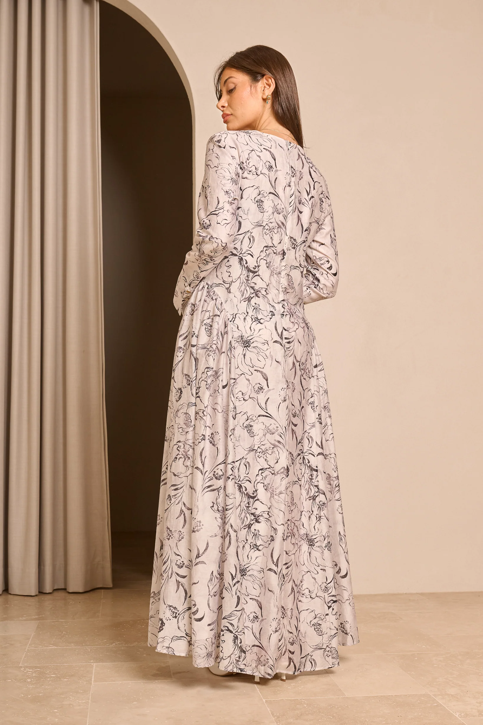 Èlan Samra Dress - Image 5