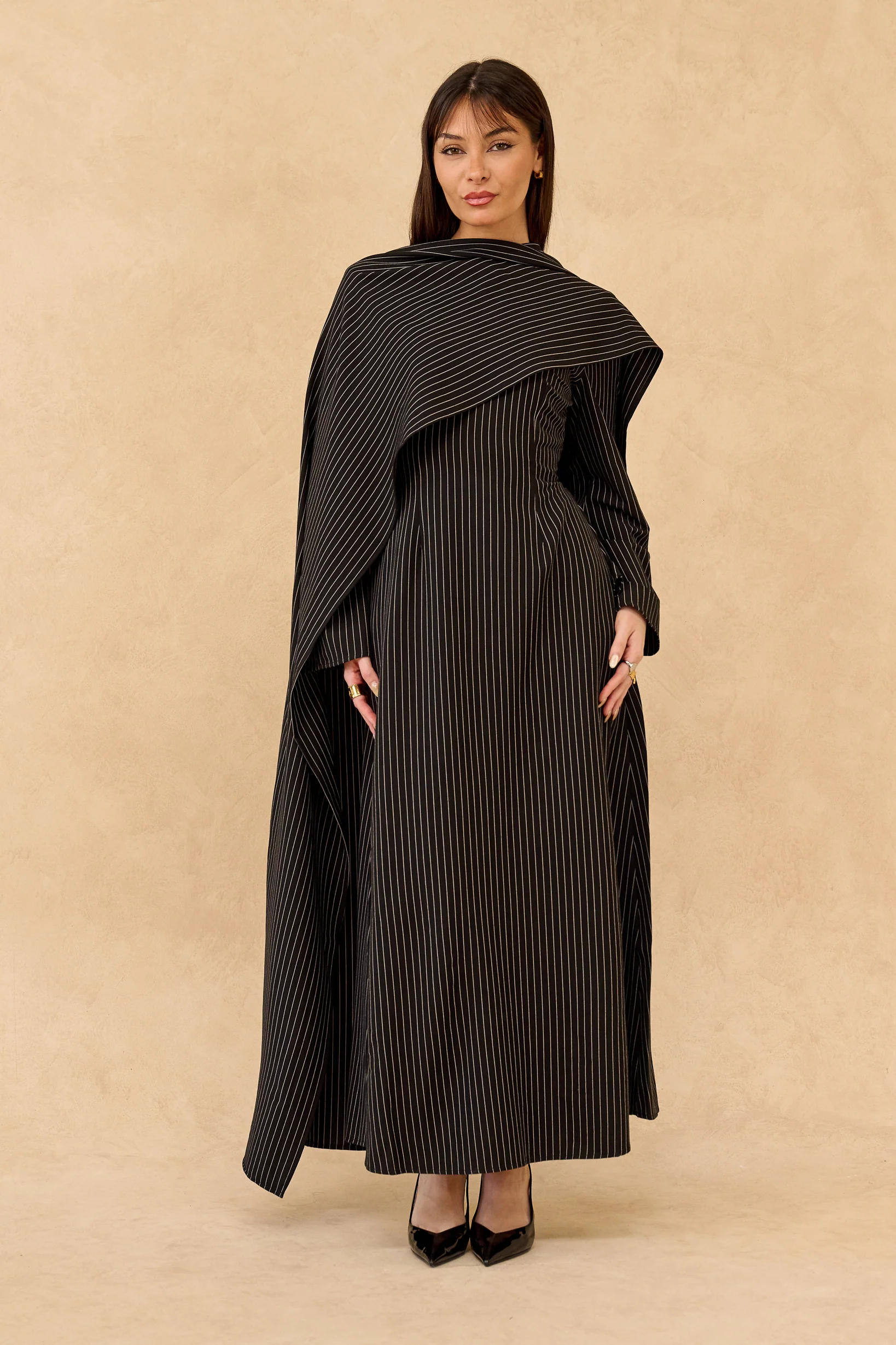 Elementary Stripe Abaya Set - Image 10