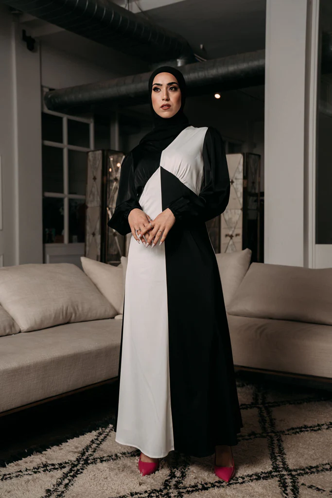 Escape Colour Block Maxi Dress - Image 2