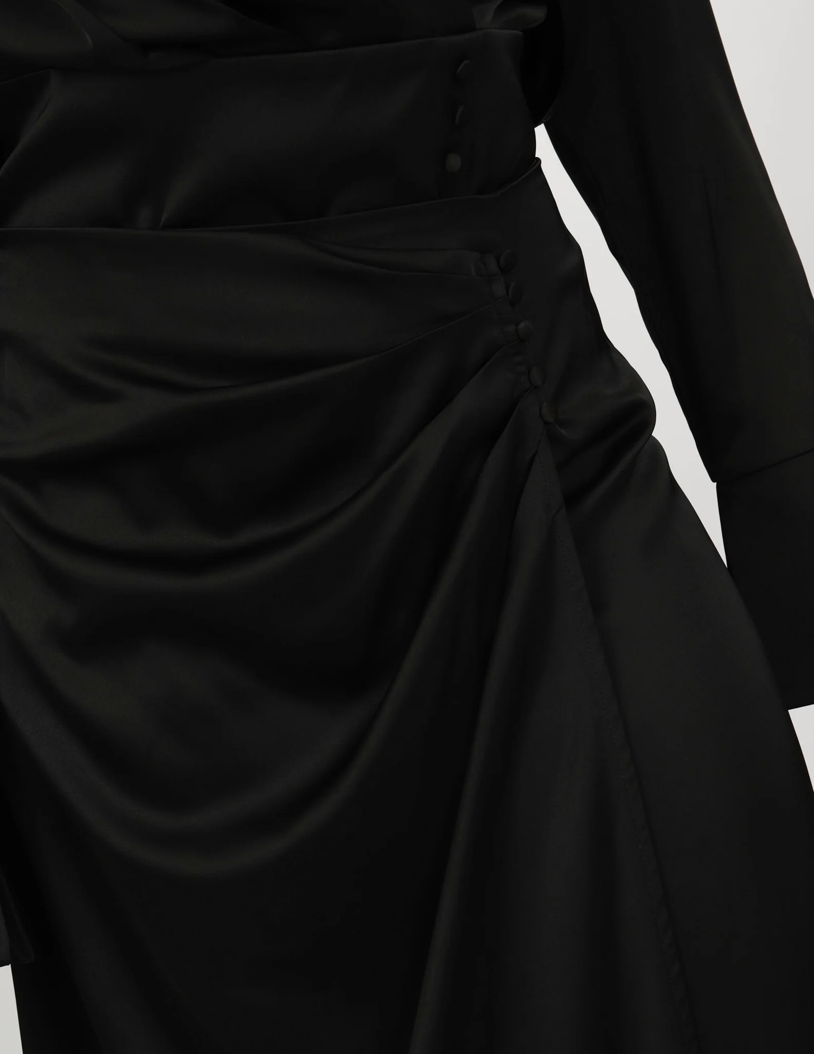 Escape Satin Detailed Blouse - Image 15
