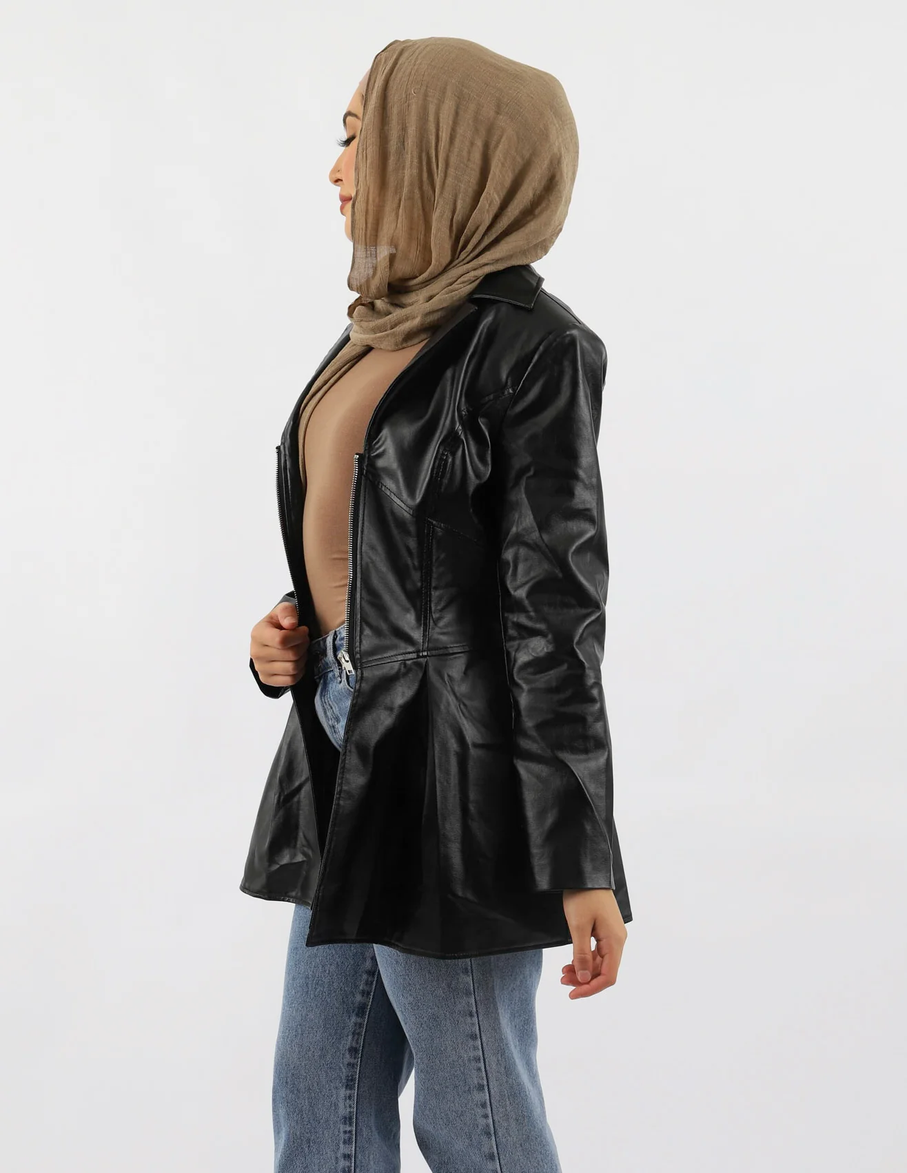 Escape Zip Jacket - Image 3