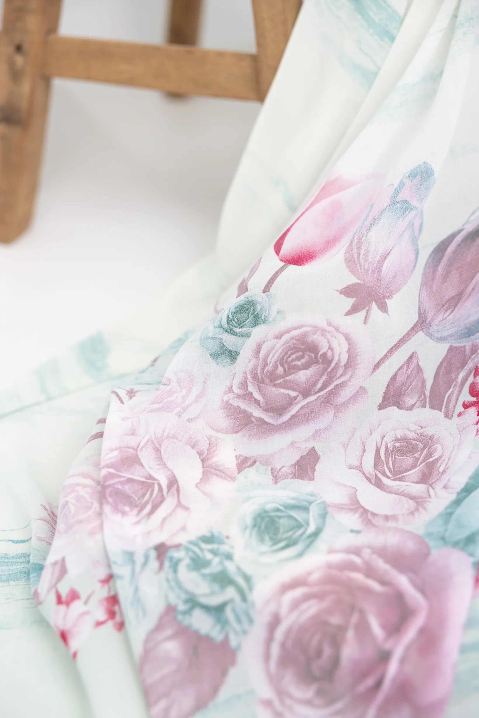 Floral Printed Shawl - Image 6