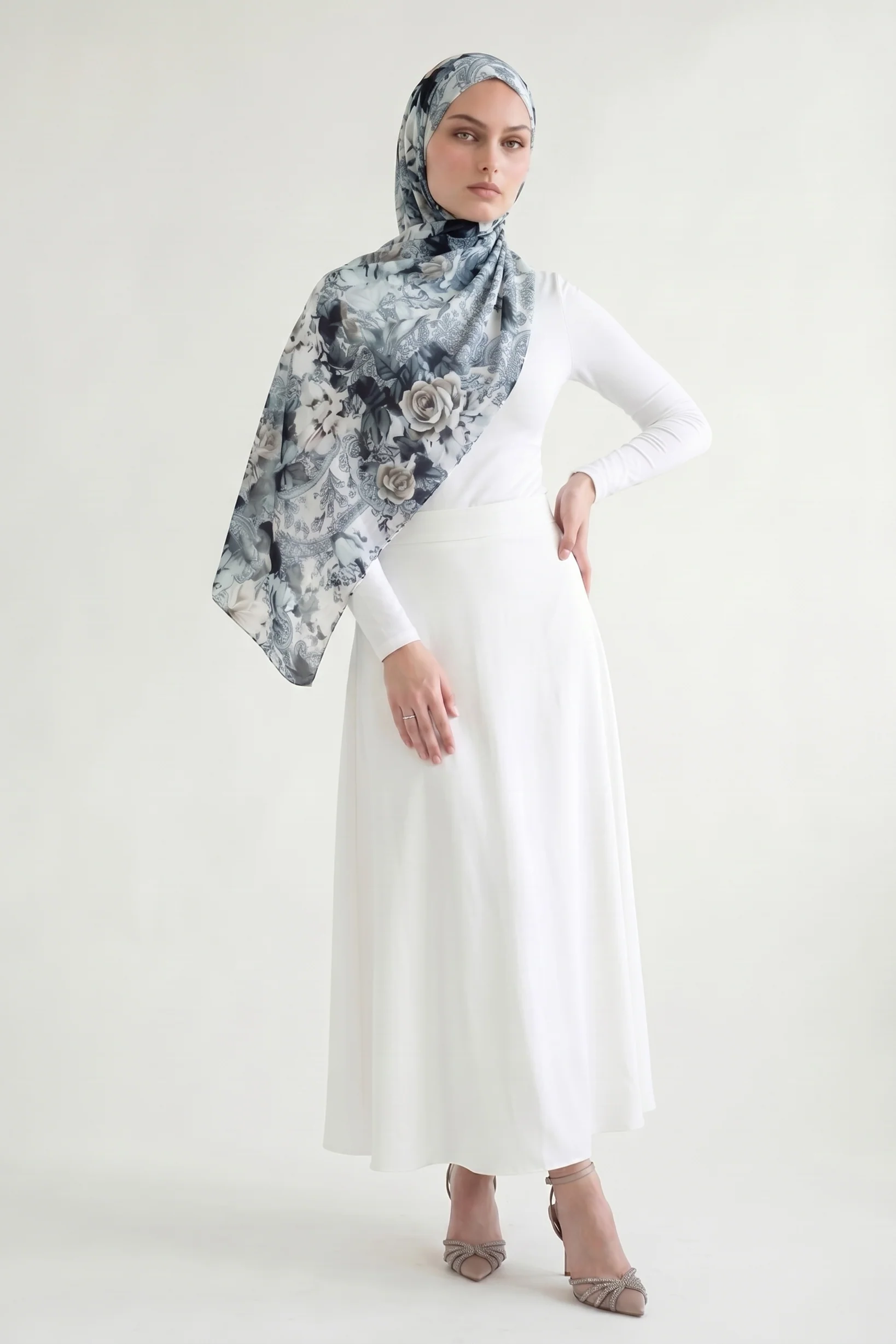 Floretta Swim Shawl - Image 2