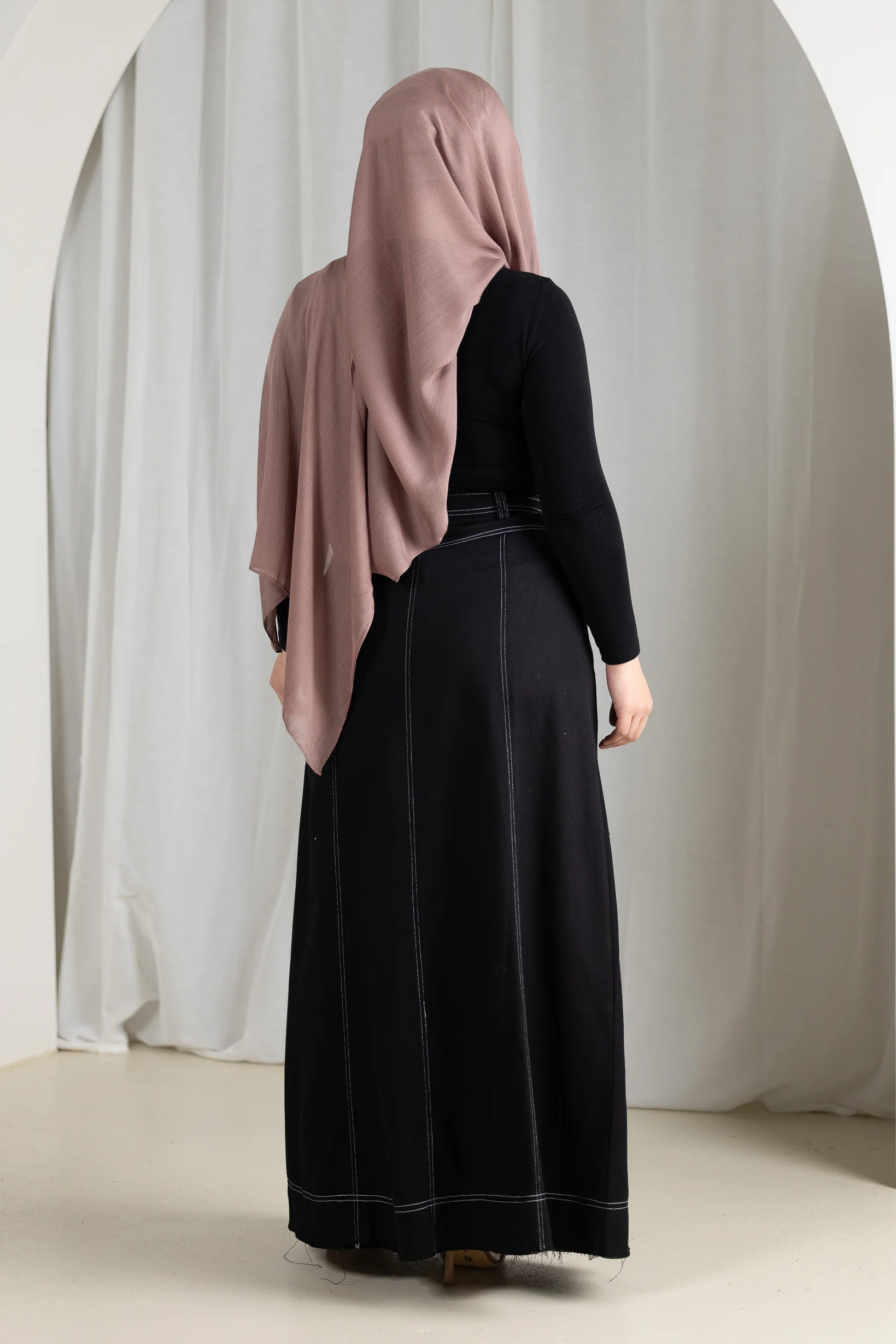 Fray Hem Zip Skirt - Image 11