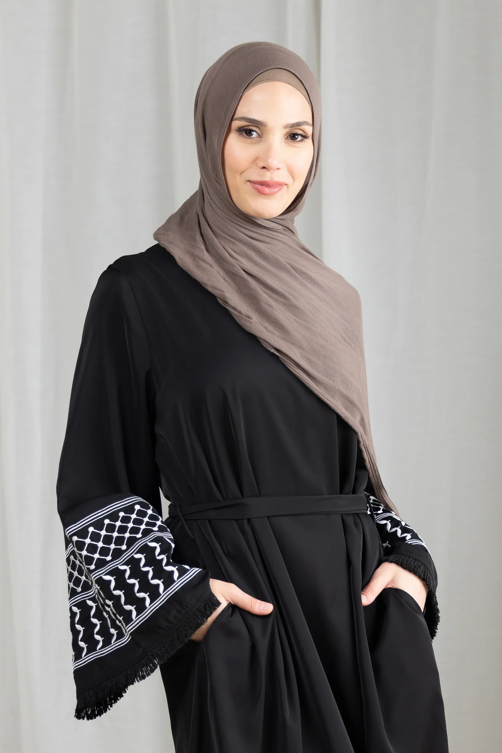 Gaza Embroidered Abaya - Image 5