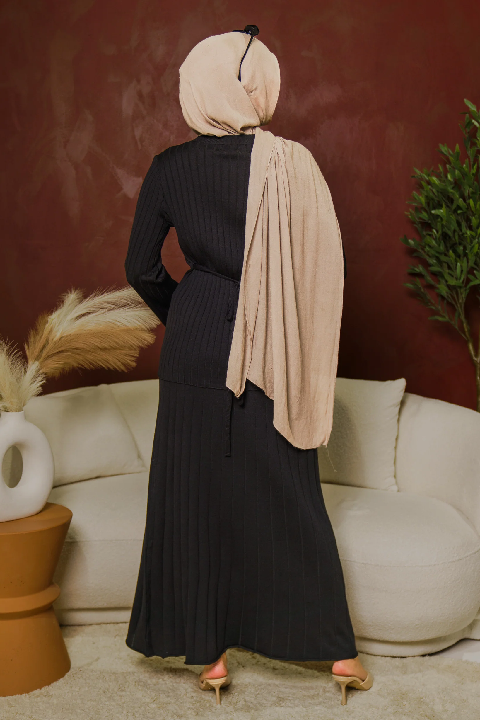 Hanadi Knit Set - Image 8