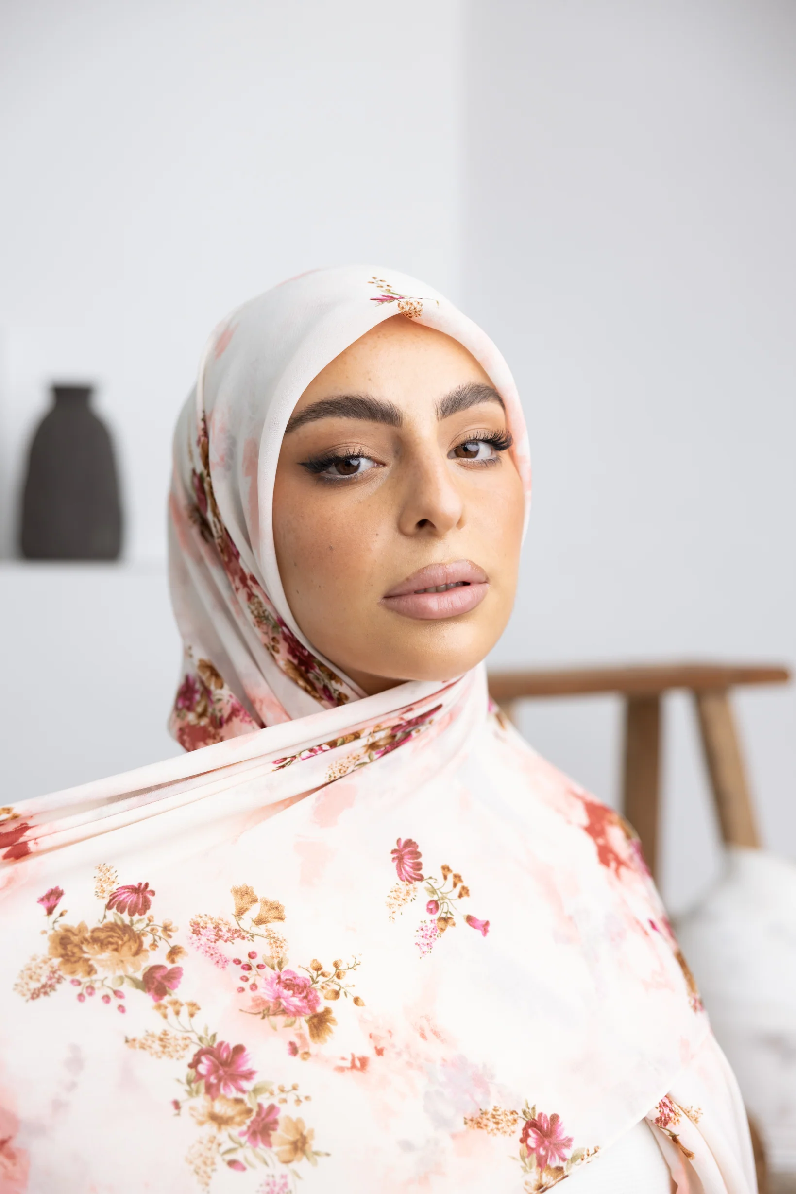 Ivy Square Print Shawl - Image 8