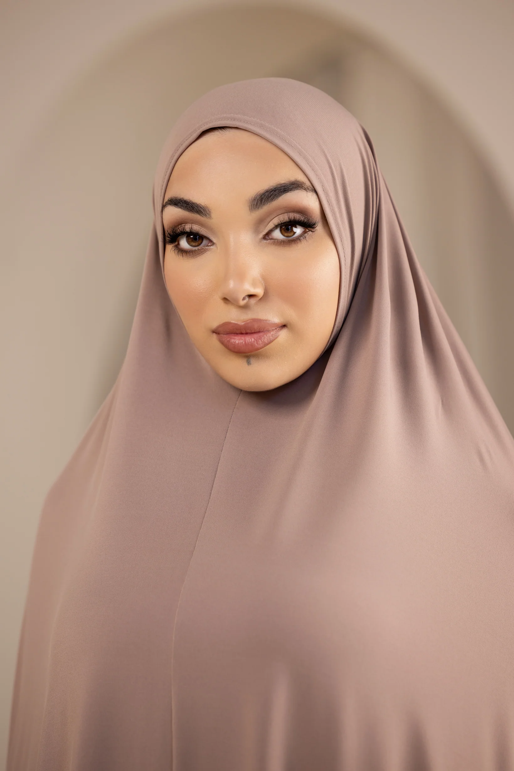 Jilbab No Sleeve Smooth Fit - Shades of Nude - Image 6