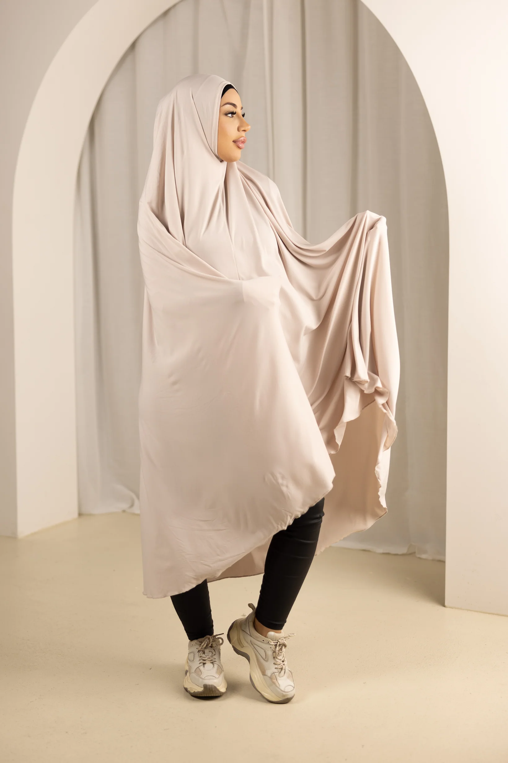 Jilbab No Sleeve Smooth Fit - Shades of Nude - Image 9