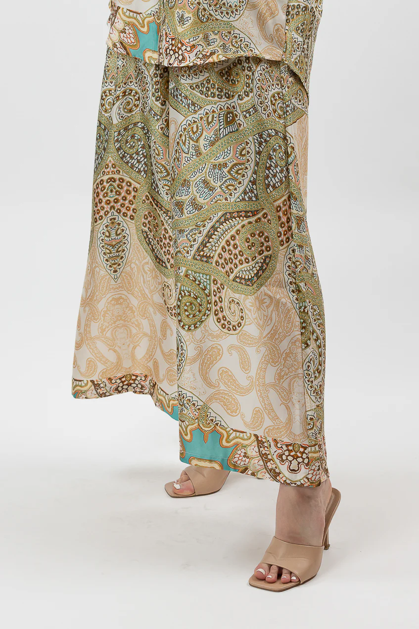 Kitana Print Pants - Image 7