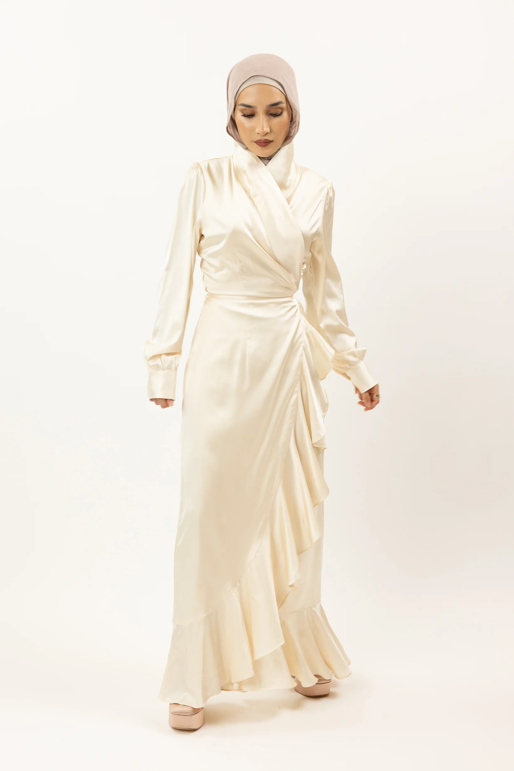 Layana Wrap Dress - Image 19