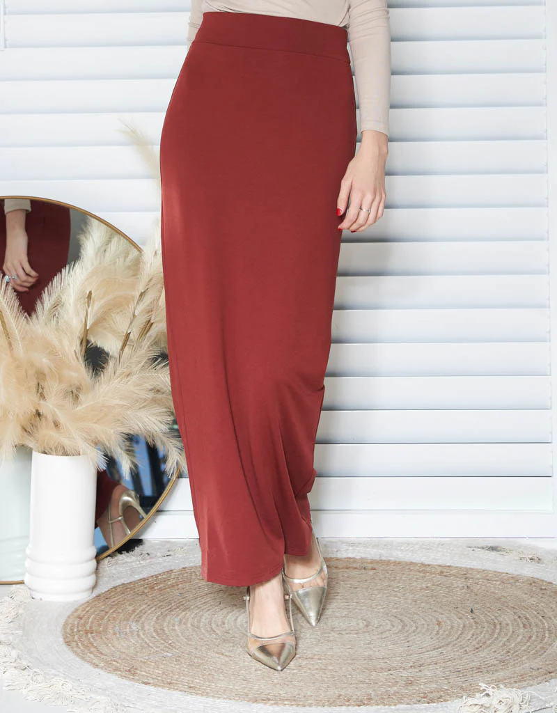 Lightweight Ponti Skirt - Image 7