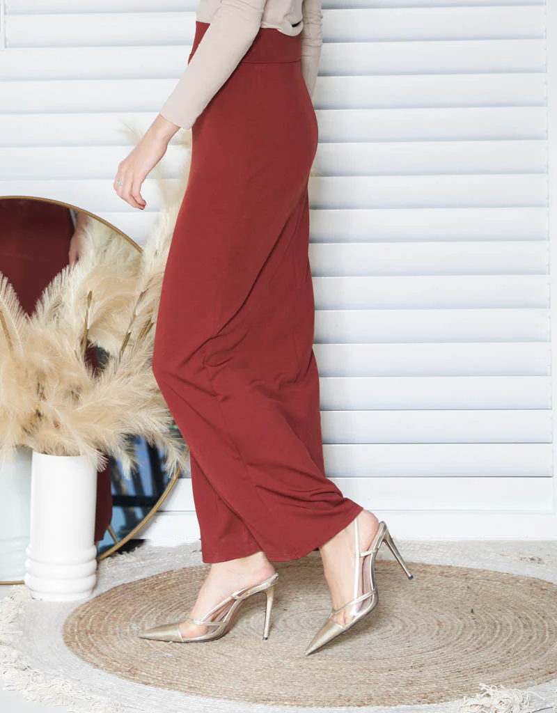 Lightweight Ponti Skirt - Image 8