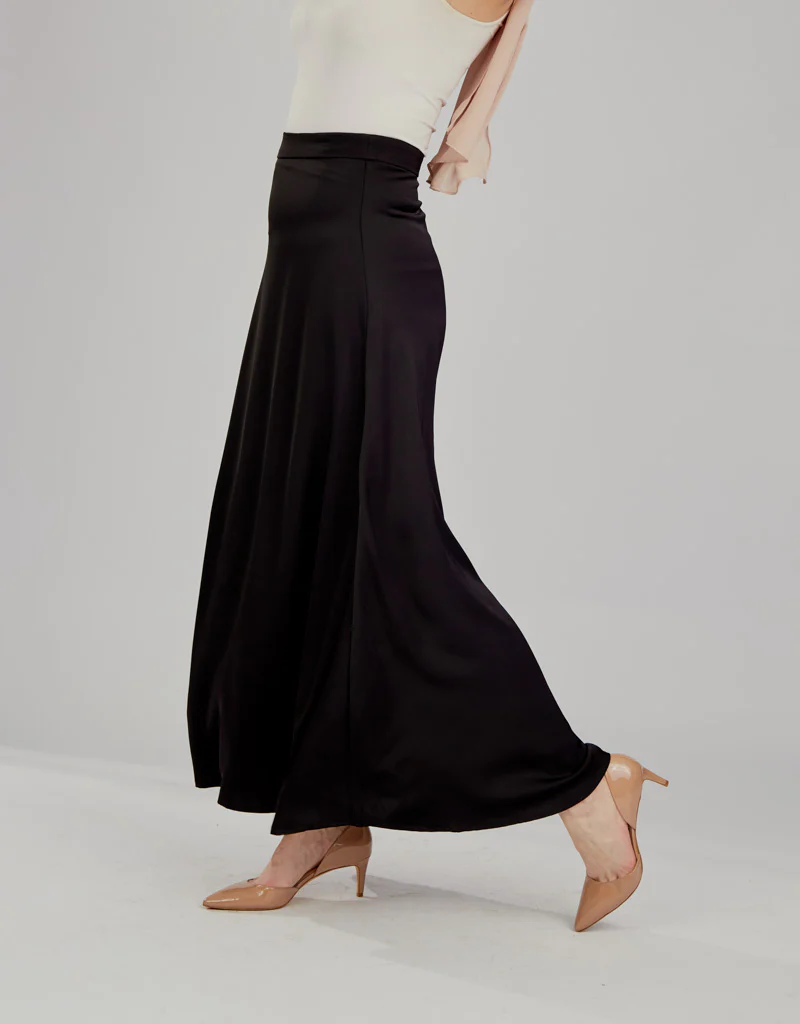 Lillia A Line Skirt - Image 12