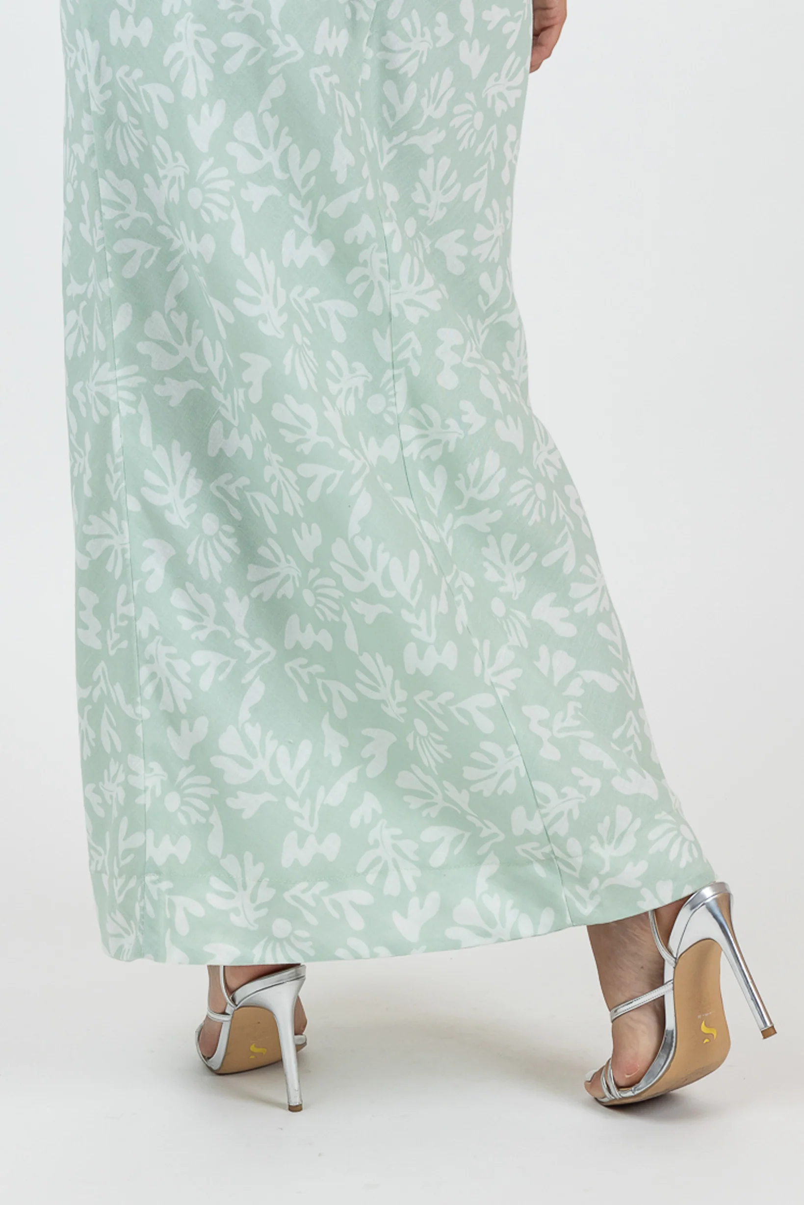 Liyana Linen Skirt - Image 5