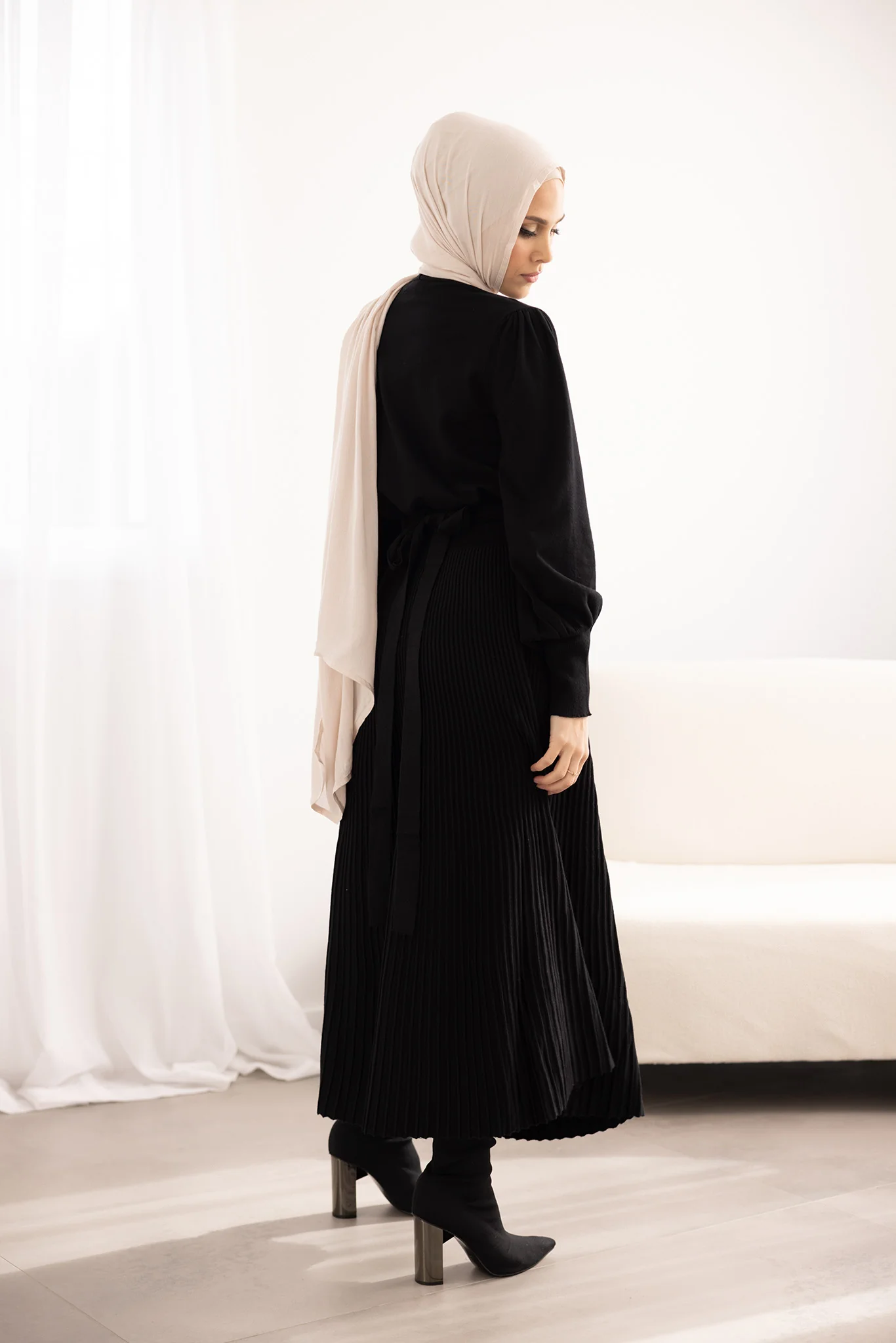 Lora Knit Skirt - Image 13