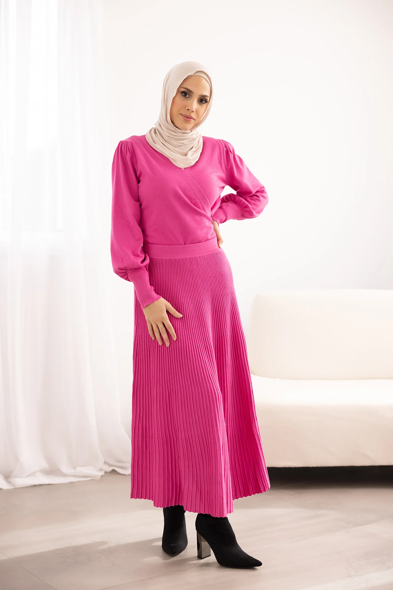 Lora Knit Skirt - Image 17