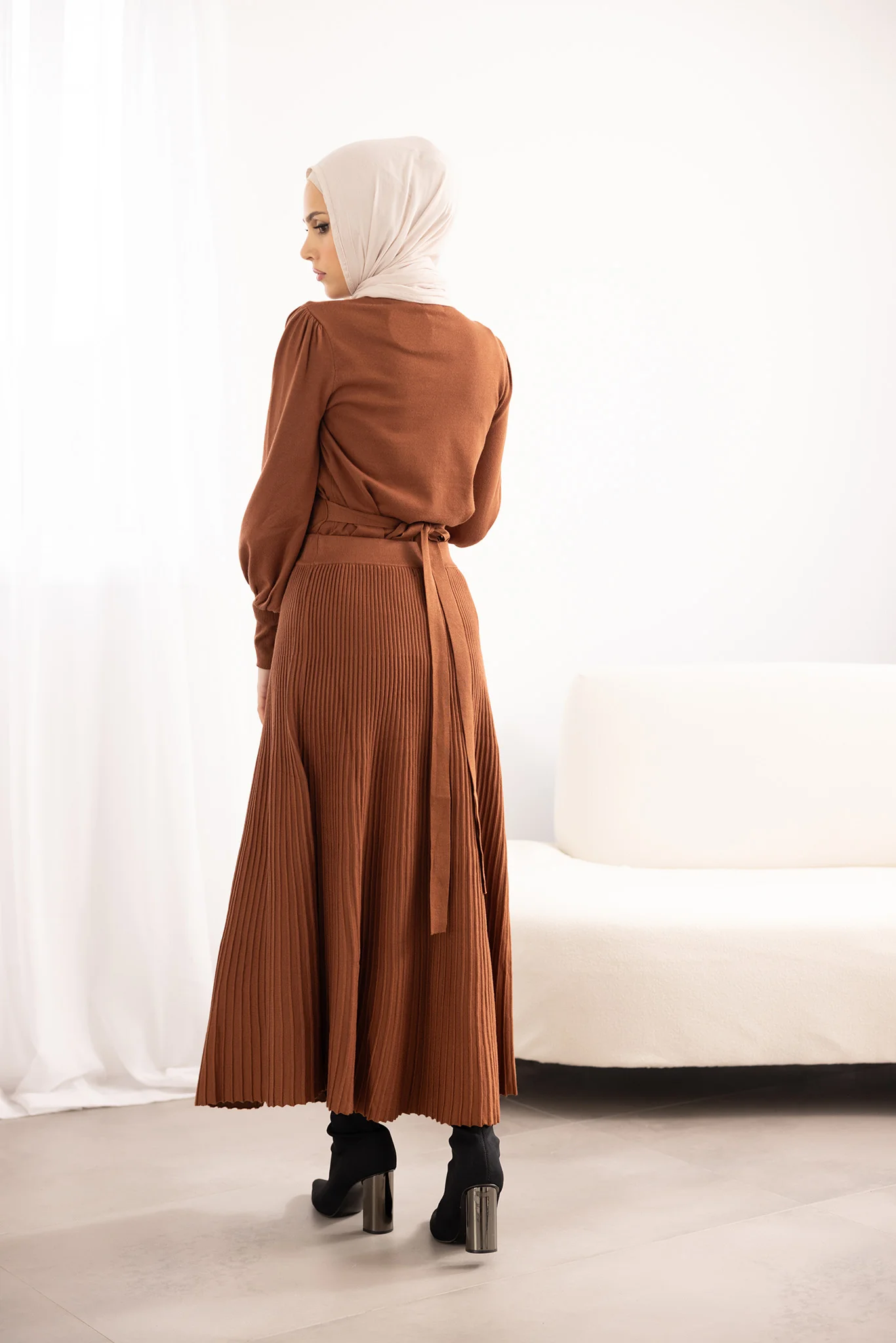 Lora Knit Skirt - Image 3