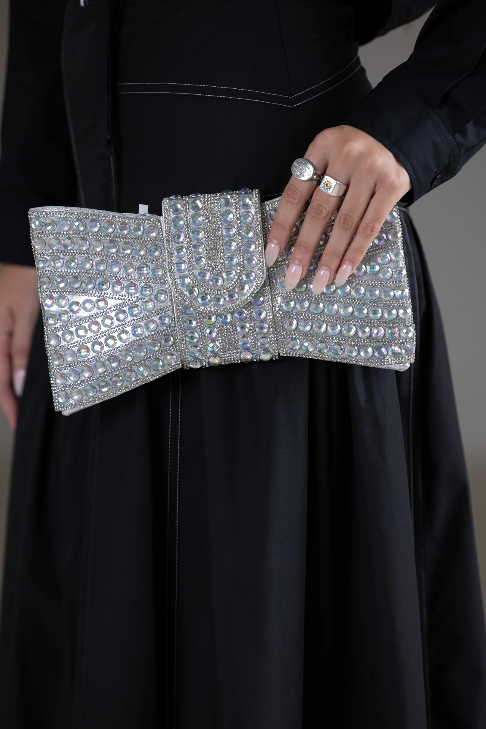 Luxe Butterfly Clutch - Image 3