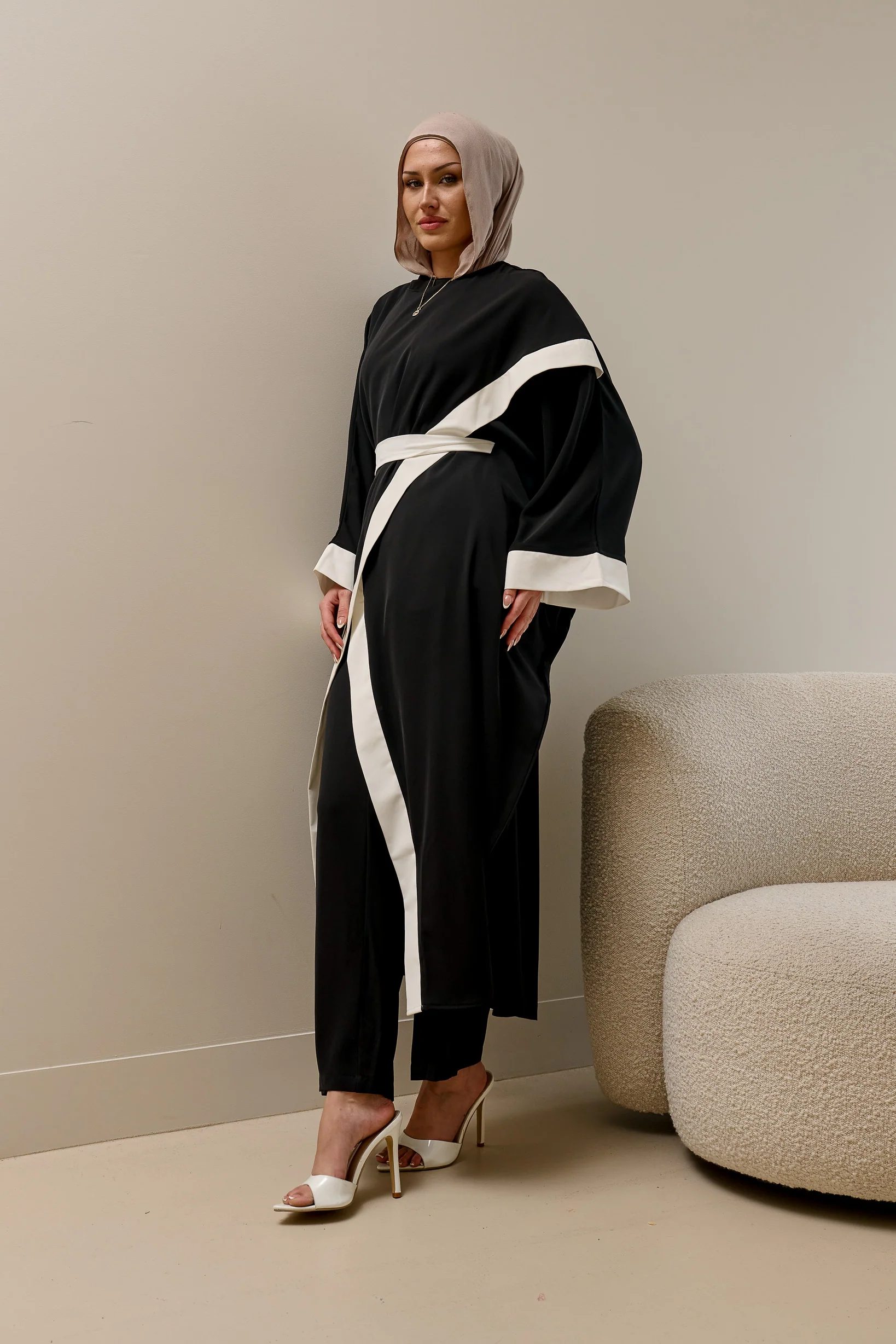 Miraj Emana Set - Image 3